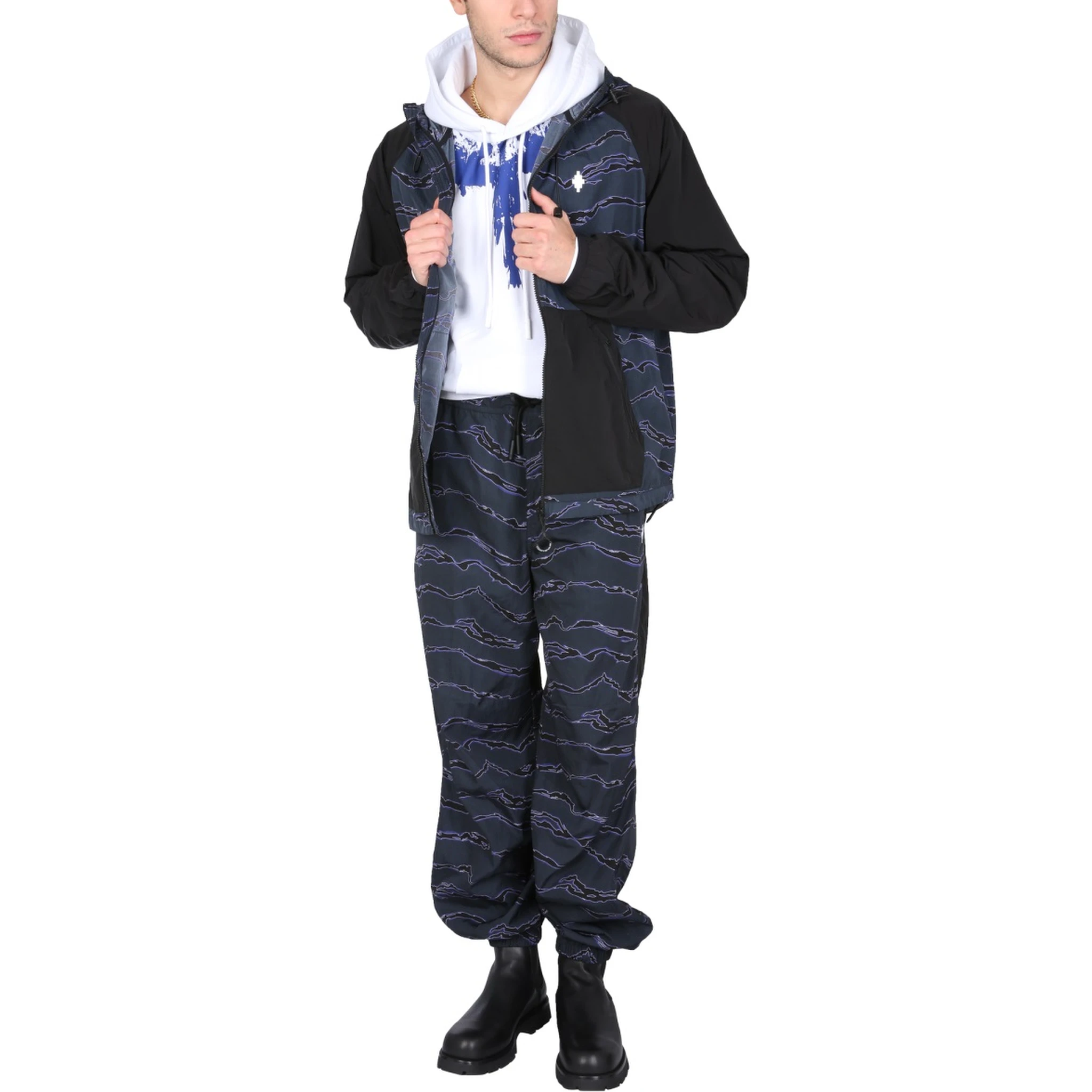 JOGGING PANTS WITH CAMOU PRINT