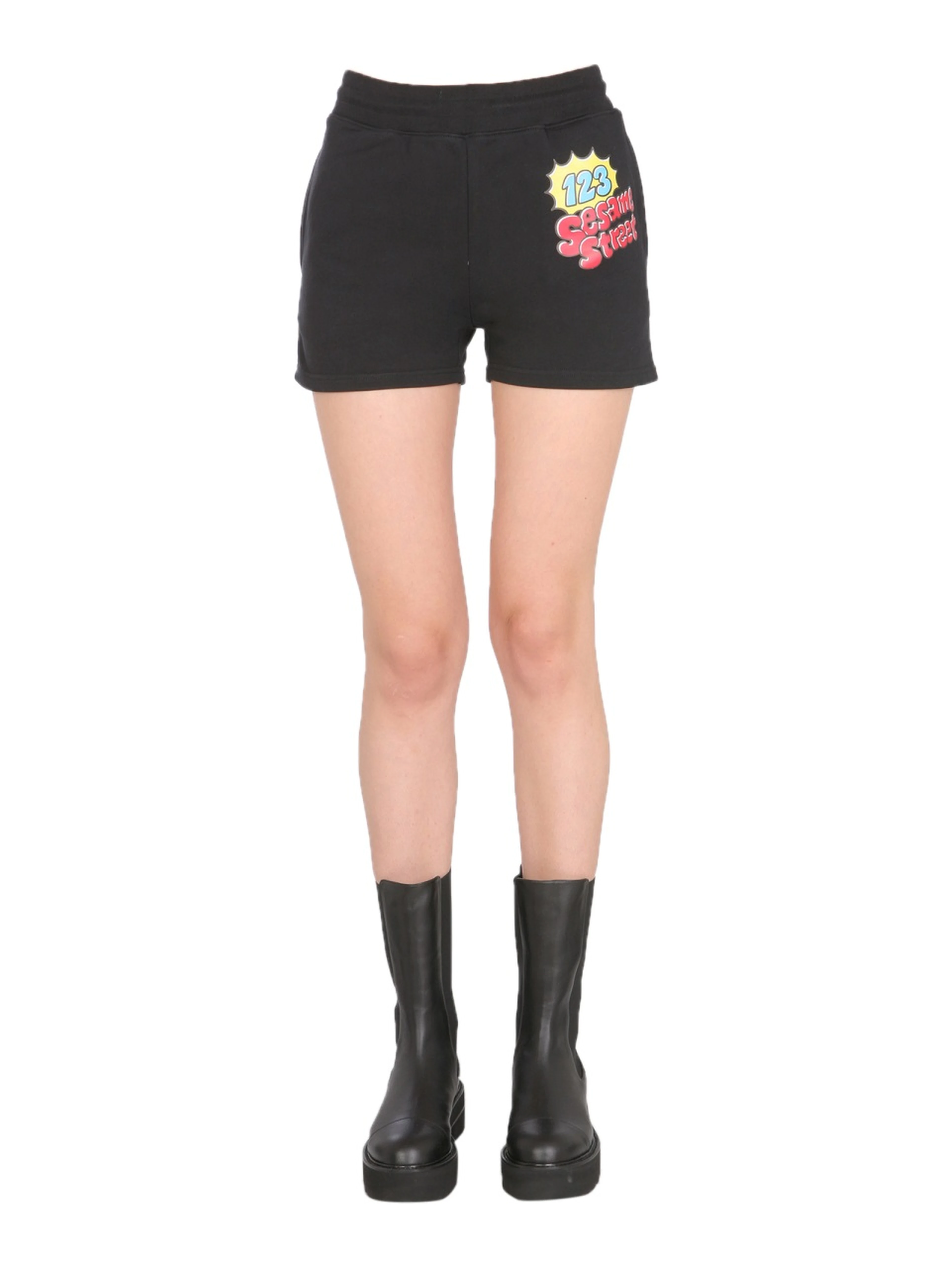 SWEAT SHORTS