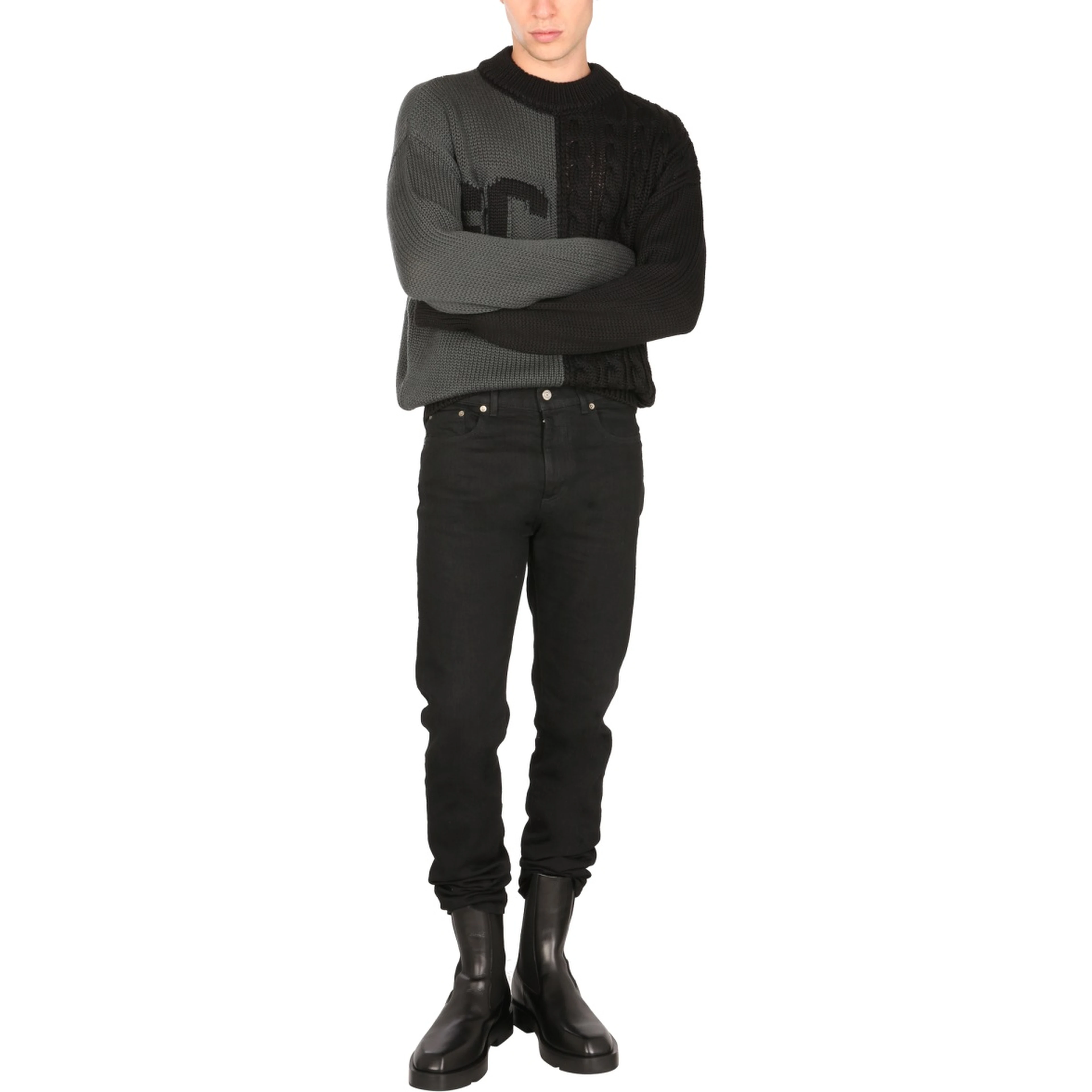 SWEATER WITH LOGO INLAY