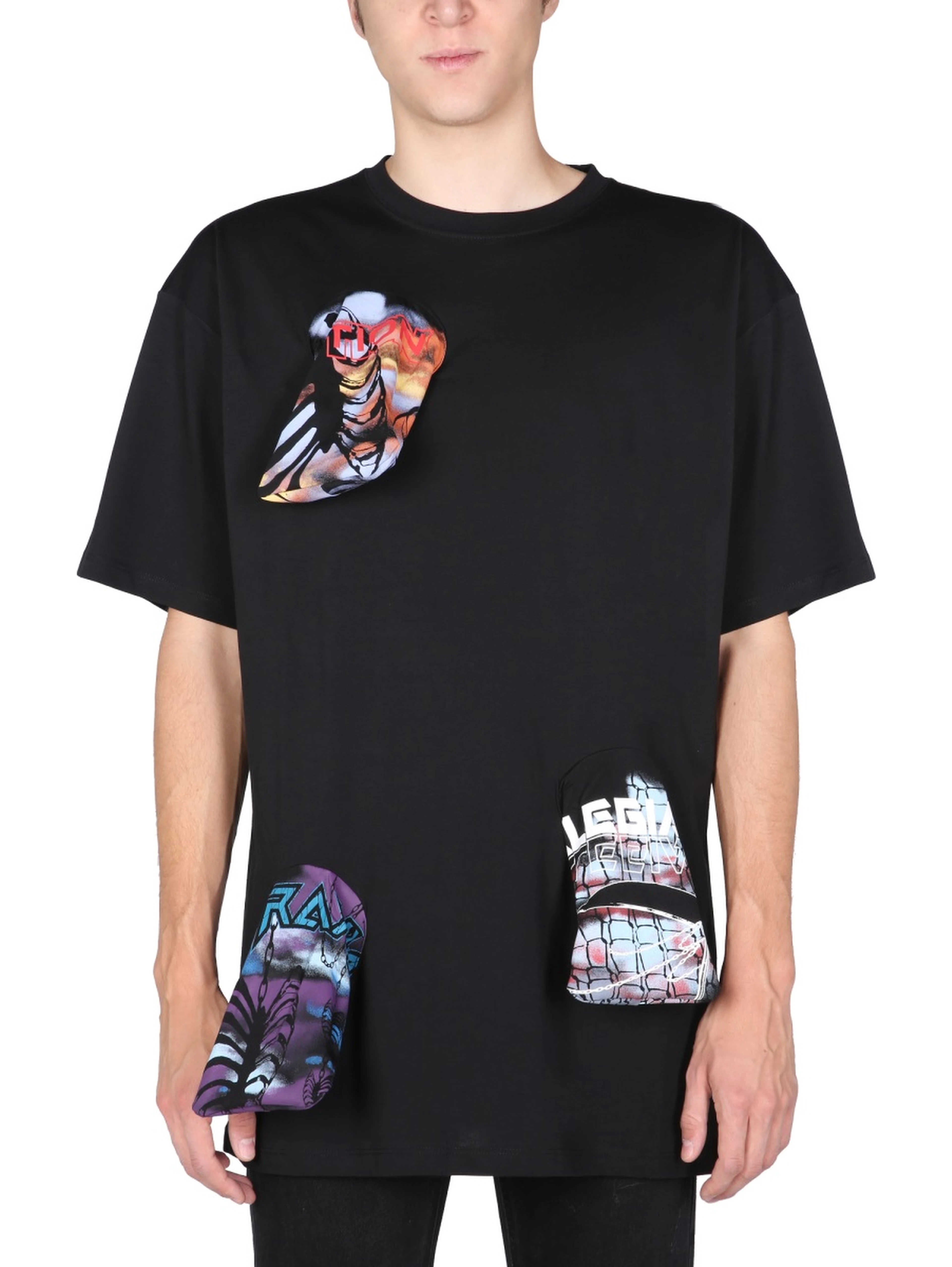 T-SHIRT WITH PRINTED DETAILS