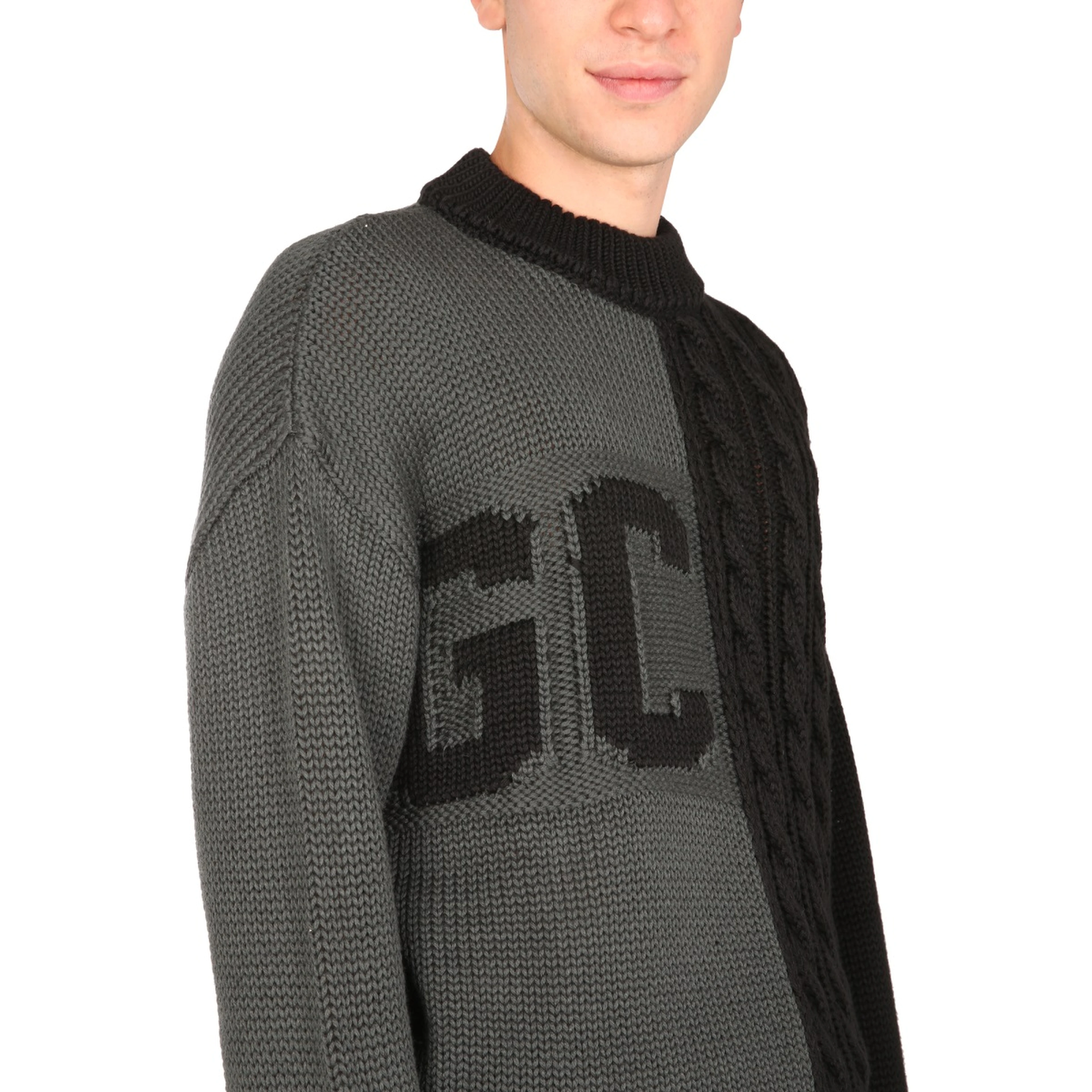 SWEATER WITH LOGO INLAY