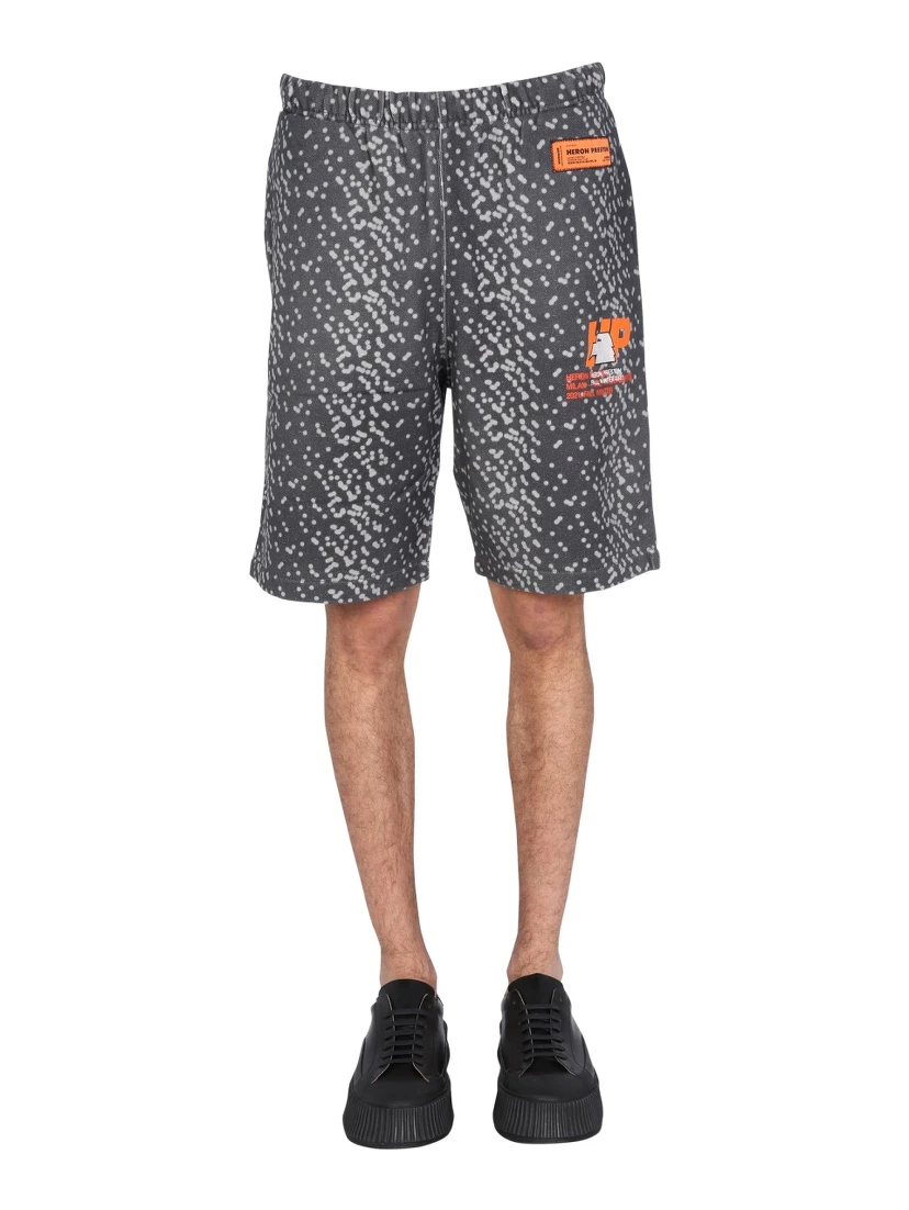 BERMUDA WITH RUBBER LOGO