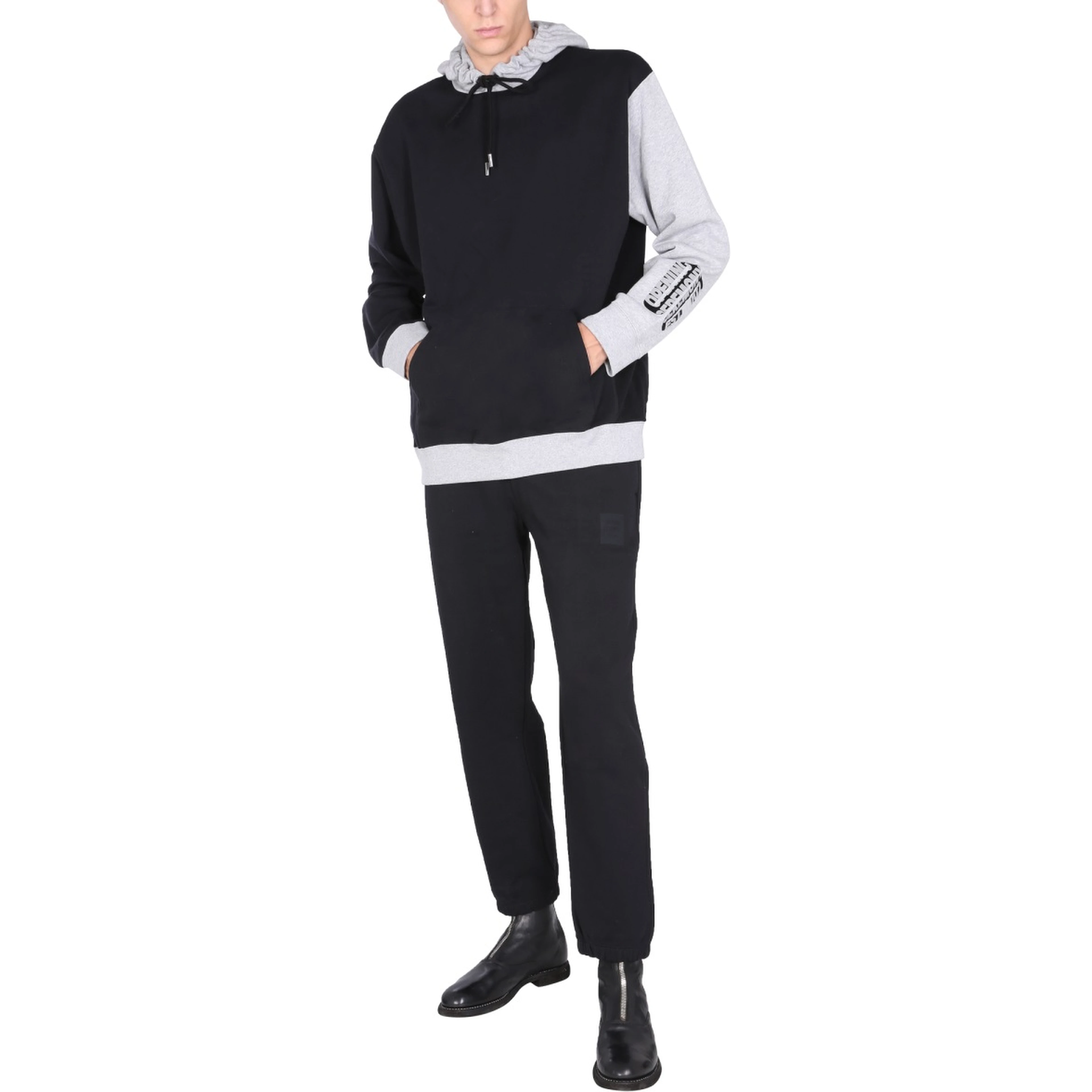 SWEATSHIRT WITH FLOCKED LOGO