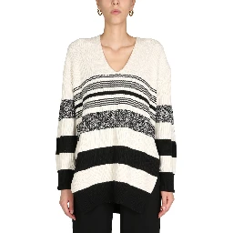V-NECK SWEATER