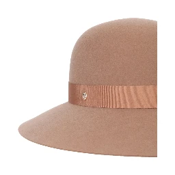 READ HAT