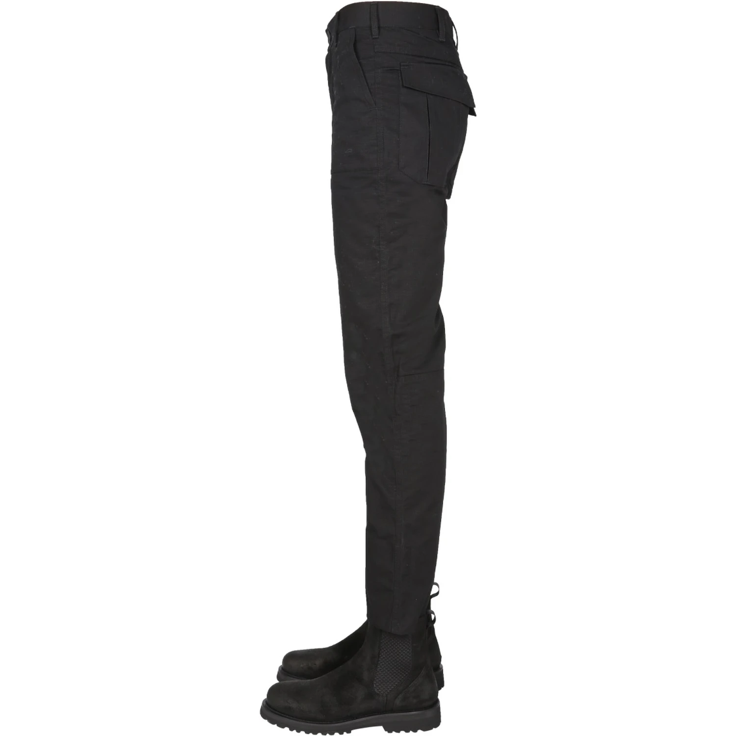 PANTS WITH LOGO BUTTON