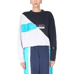 سويت شيرت برقبة دائرية