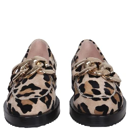 MOCCASINS WITH OVERSIZED CHAIN