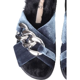 SANDALS WITH OVERSIZED CHAIN