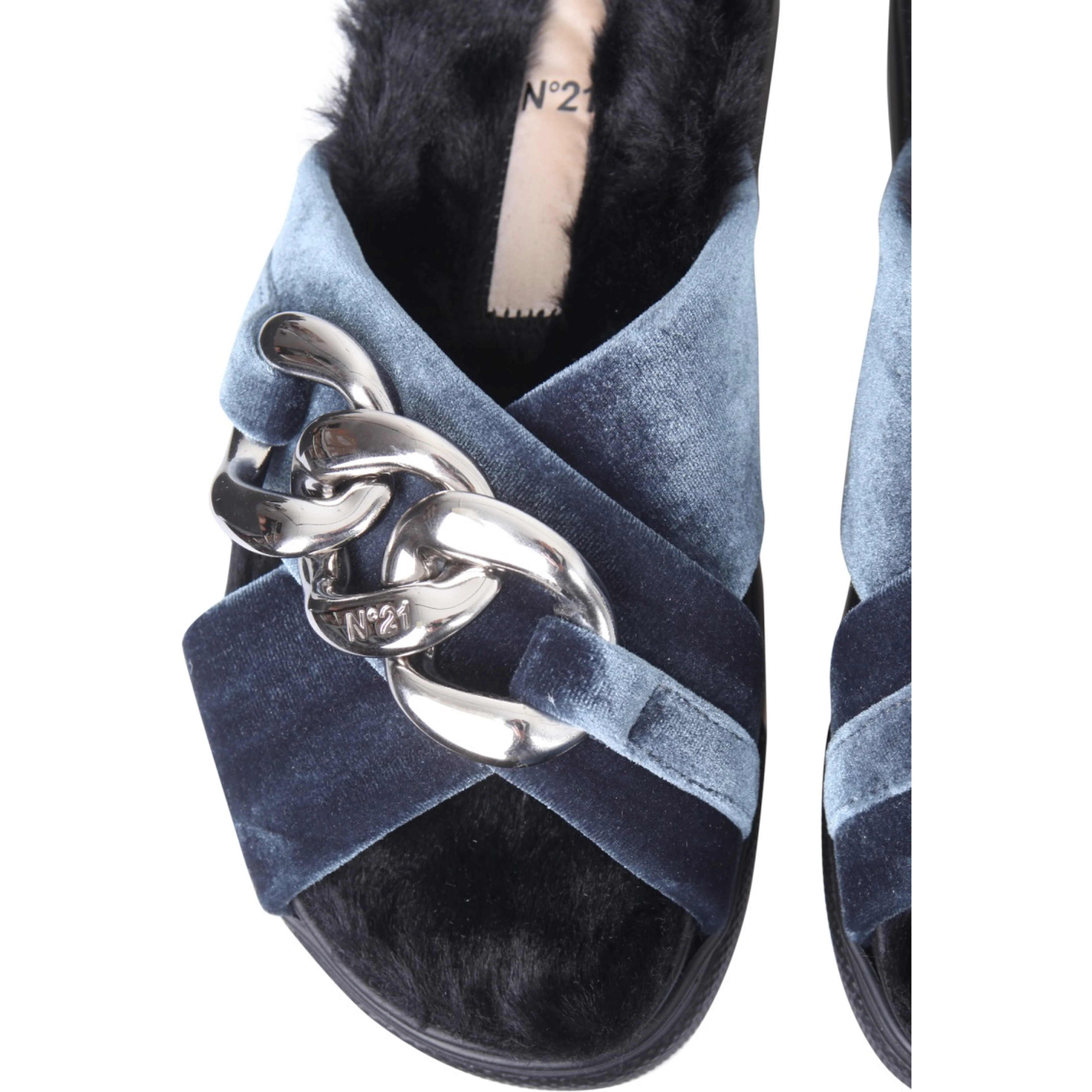 SANDALS WITH OVERSIZED CHAIN