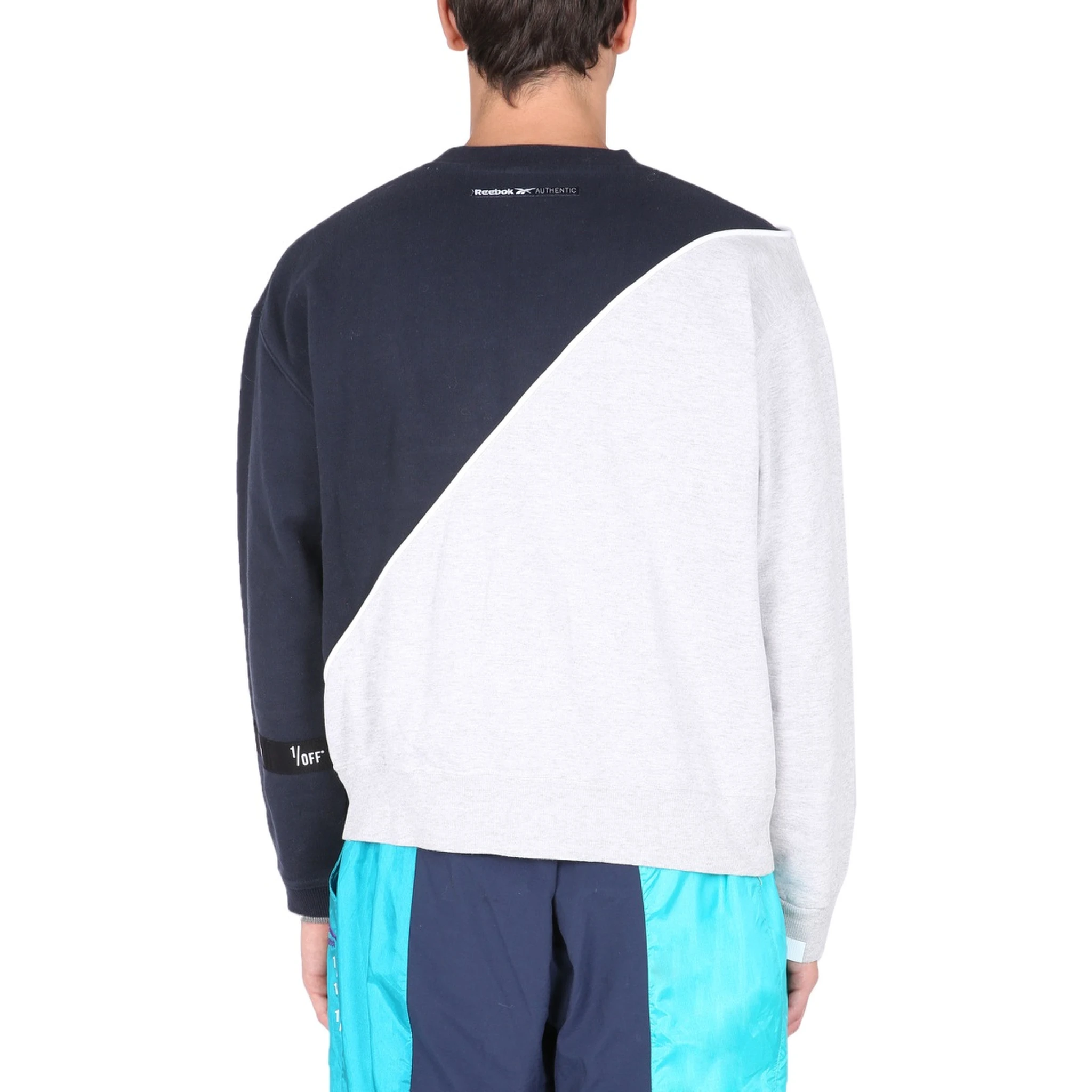 سويت شيرت برقبة دائرية