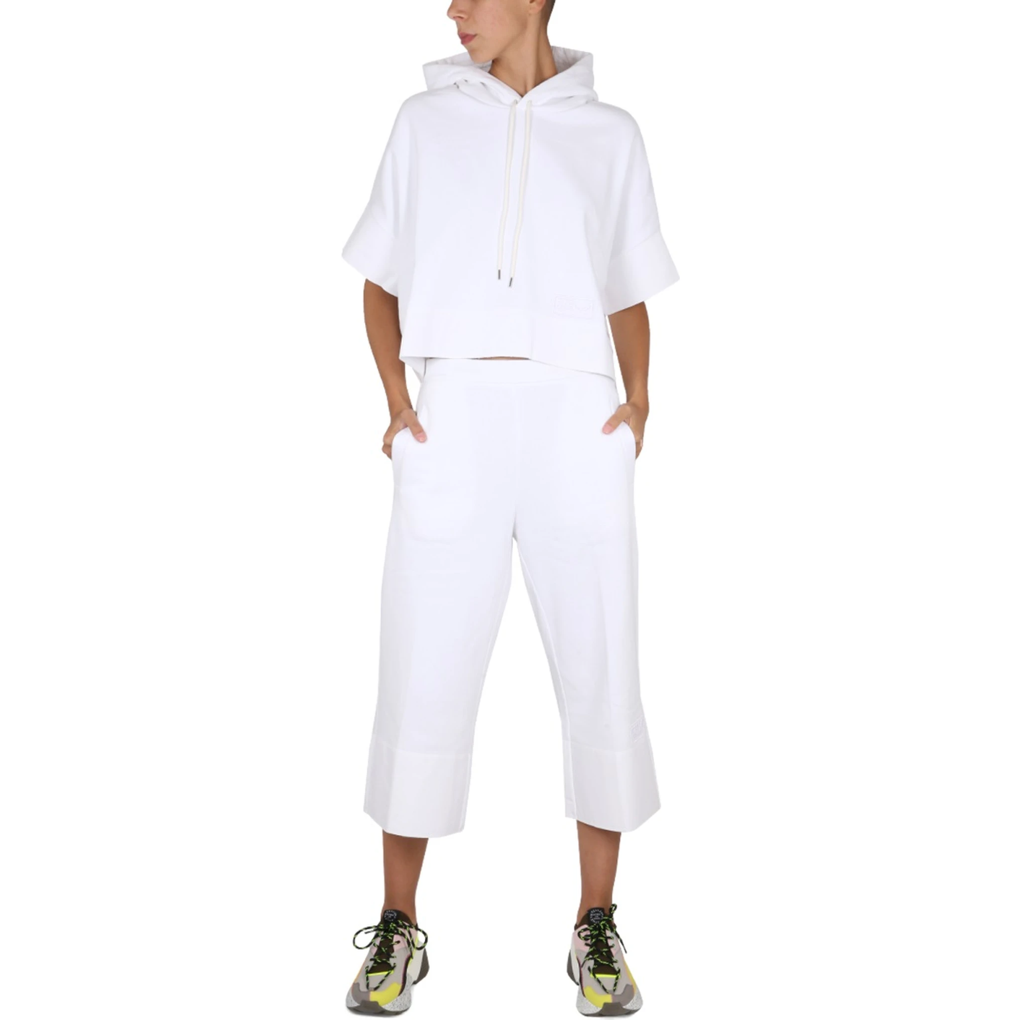 PANTALONE CON RICAMO LOGO