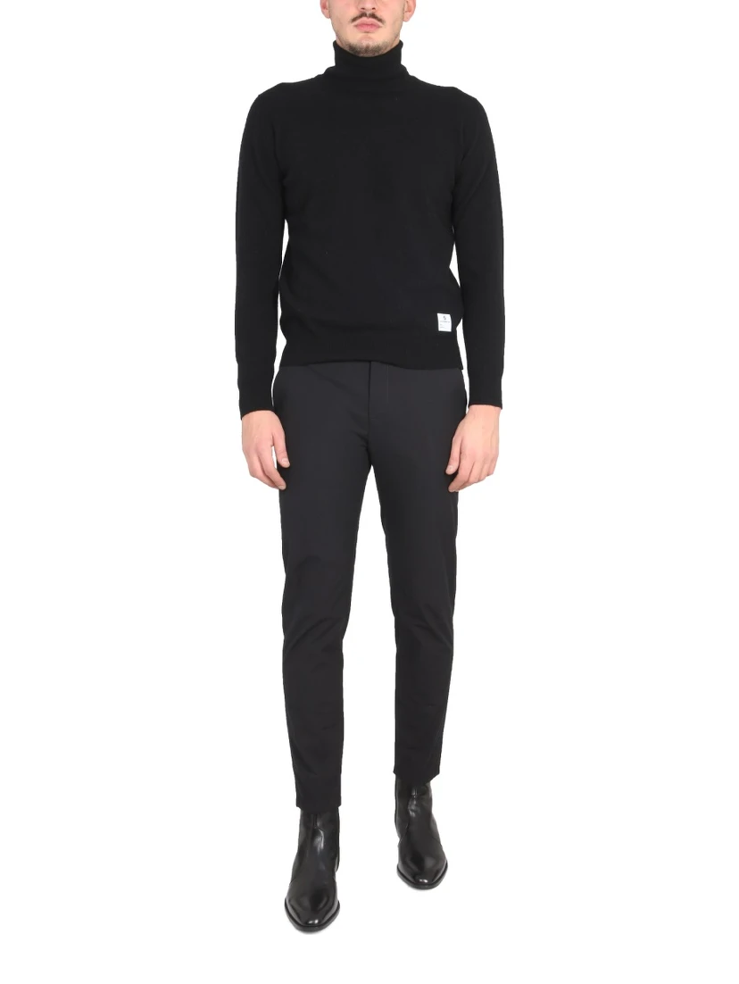 PANTS WITH LOGO PATCH