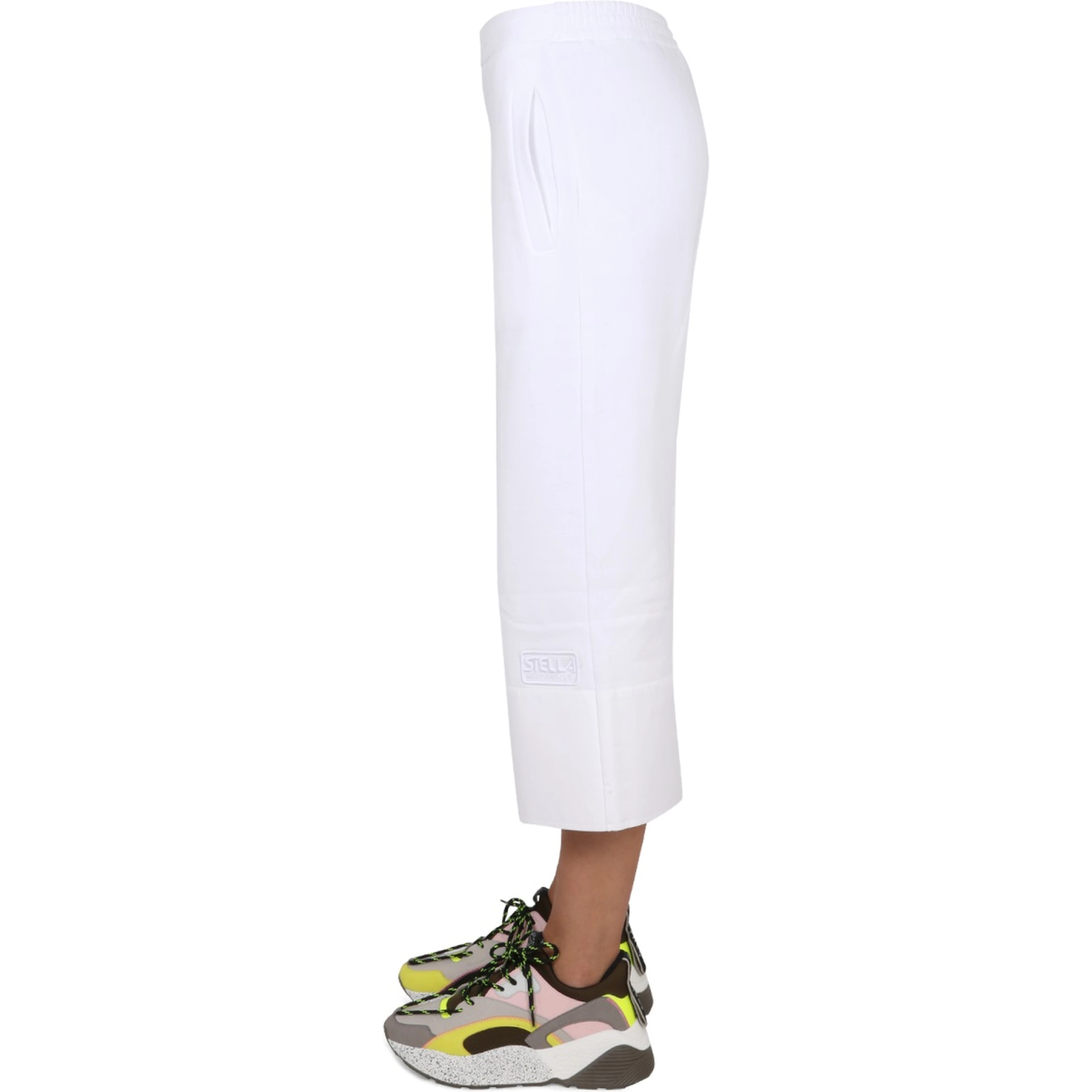 PANTALONE CON RICAMO LOGO