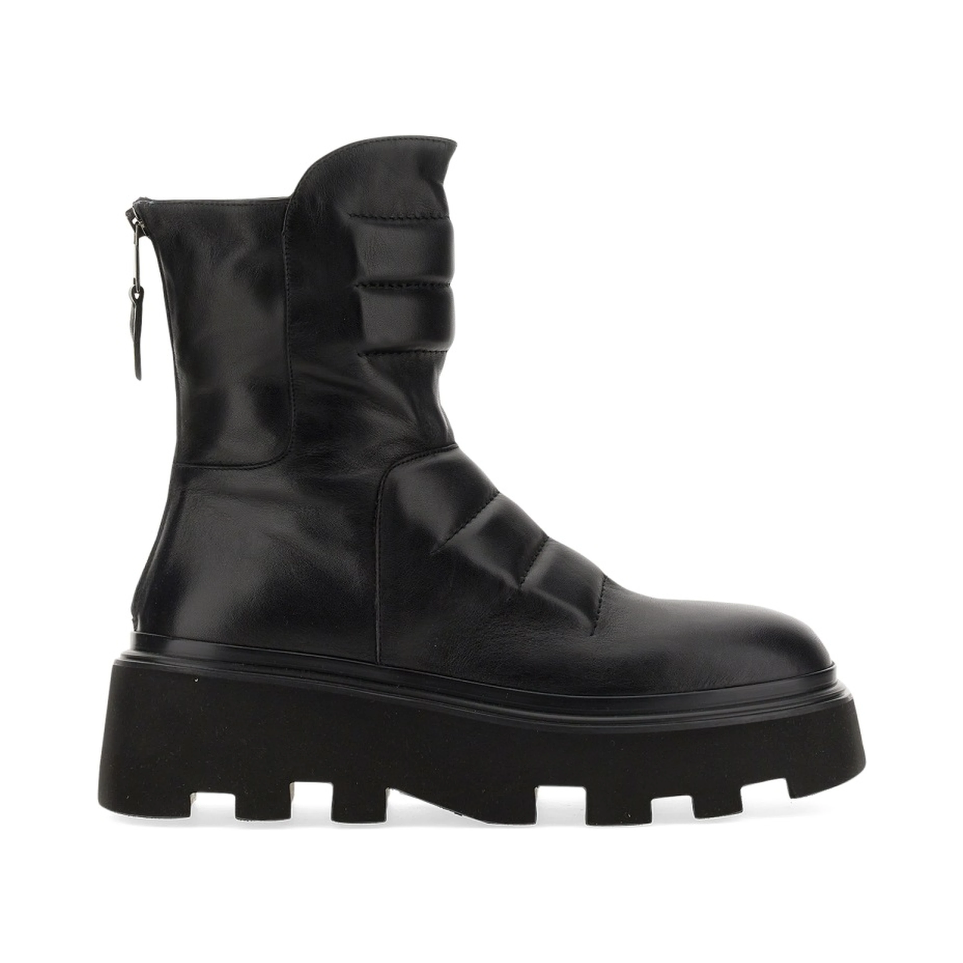 LEATHER BOOT