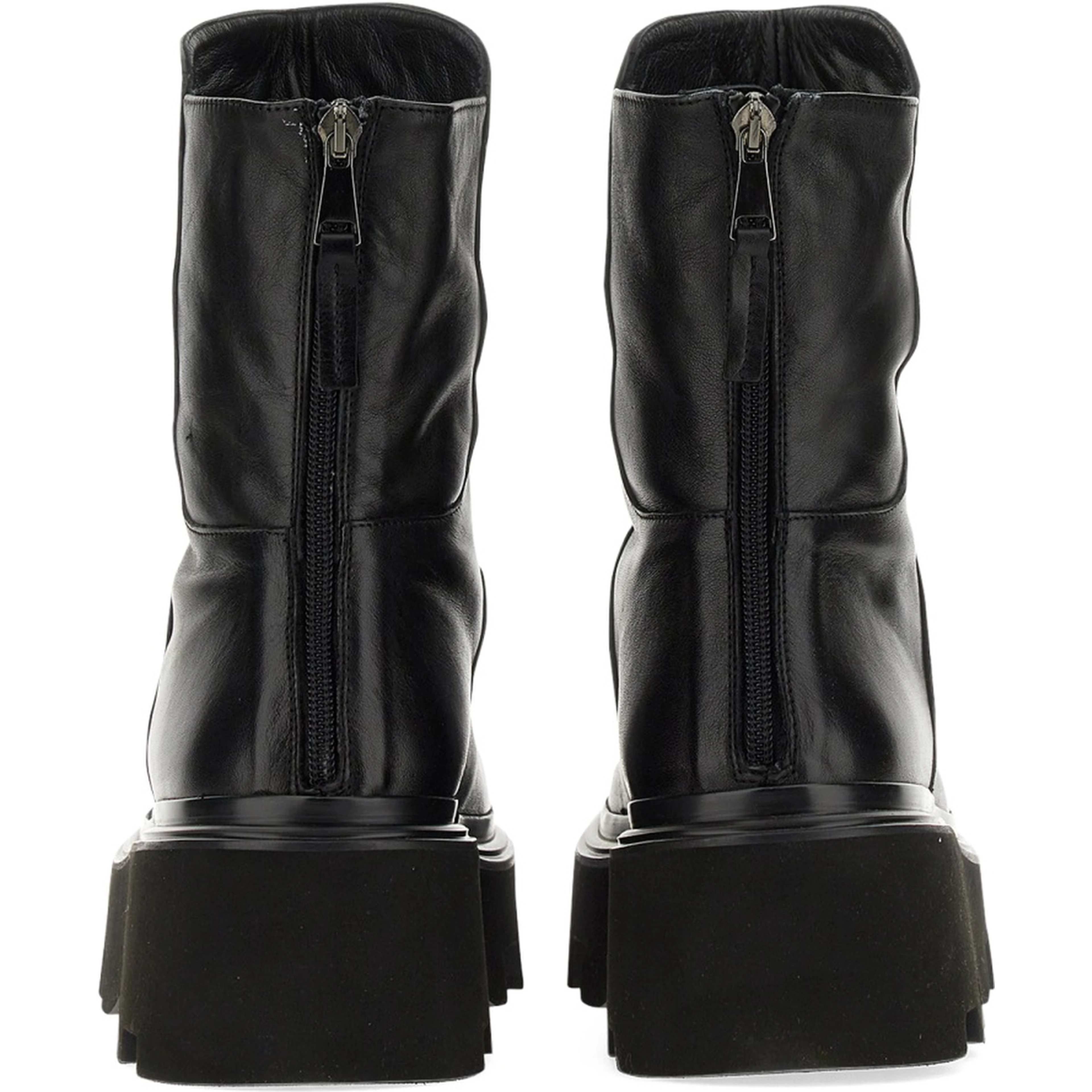 LEATHER BOOT