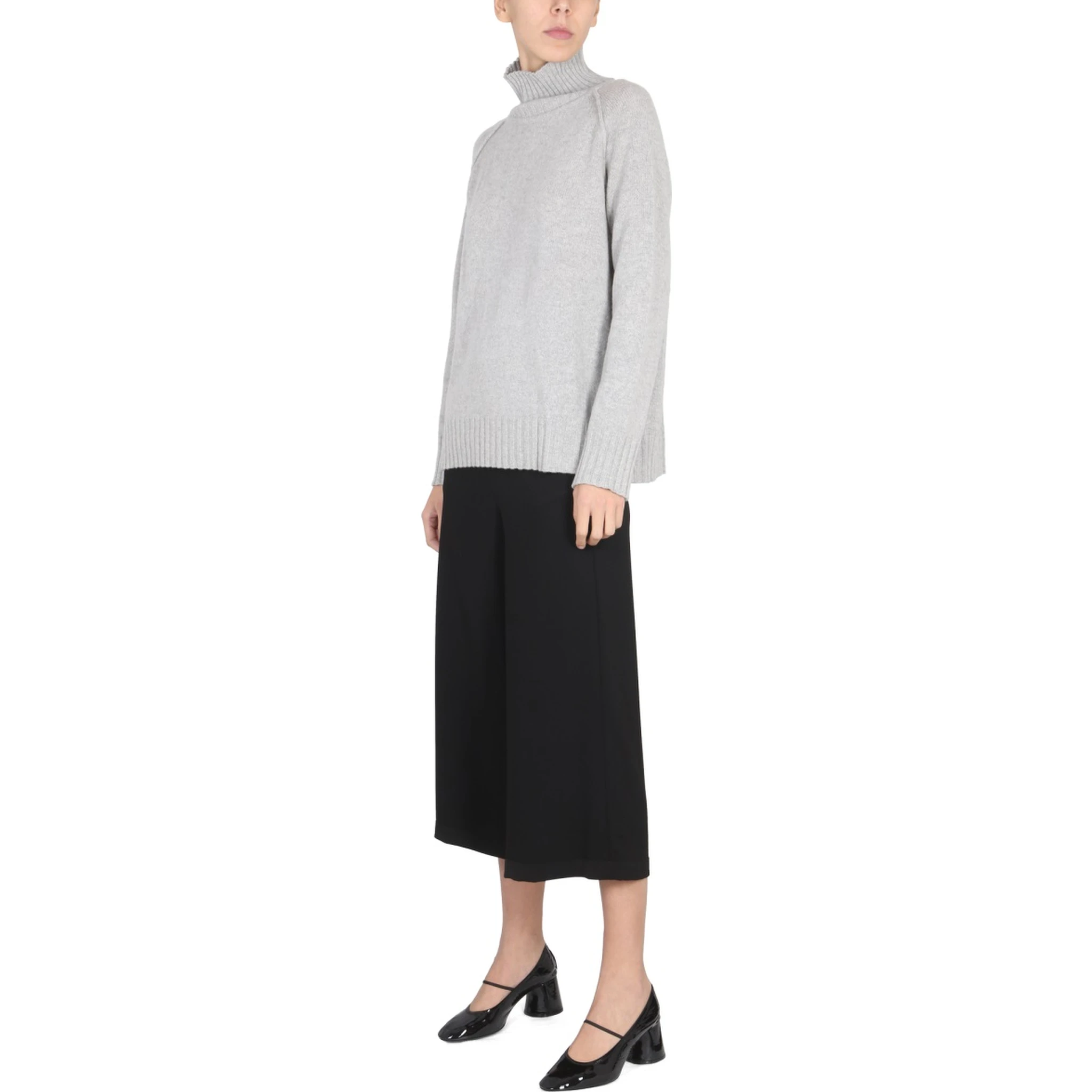 TURTLENECK SHIRT