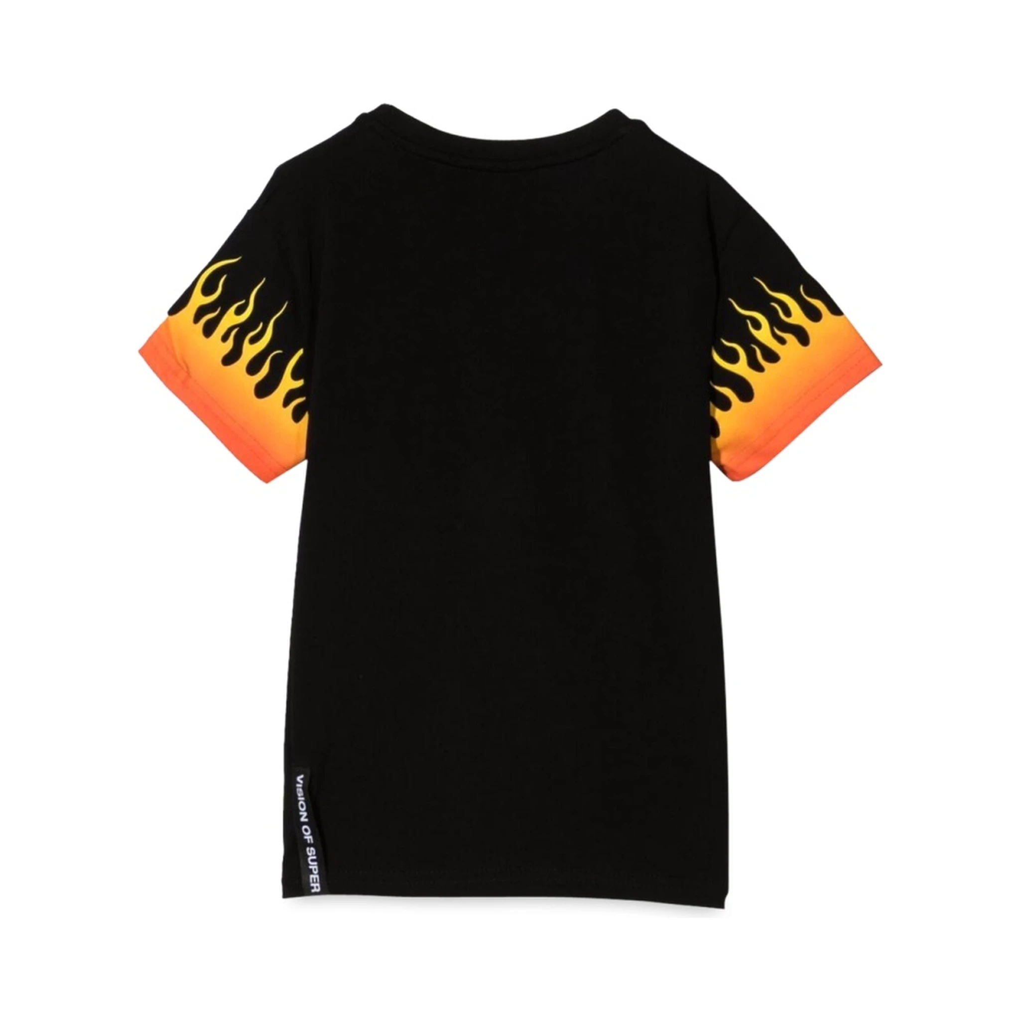 BLACK TSHIRT WITH SHADED RED FLAMES