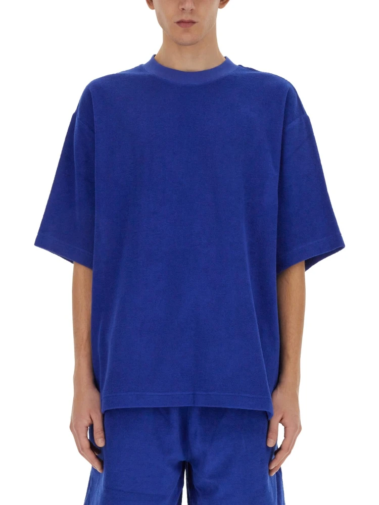 OVERSIZED T-SHIRT