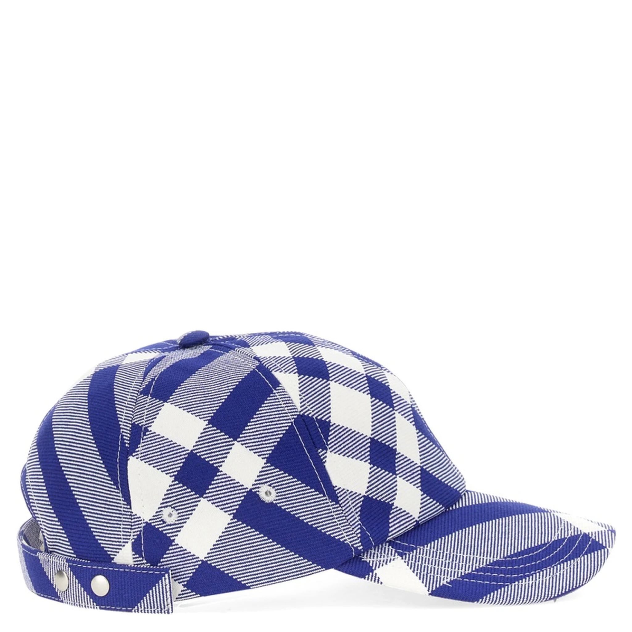 BASEBALL CAP WITH TARTAN PATTERN