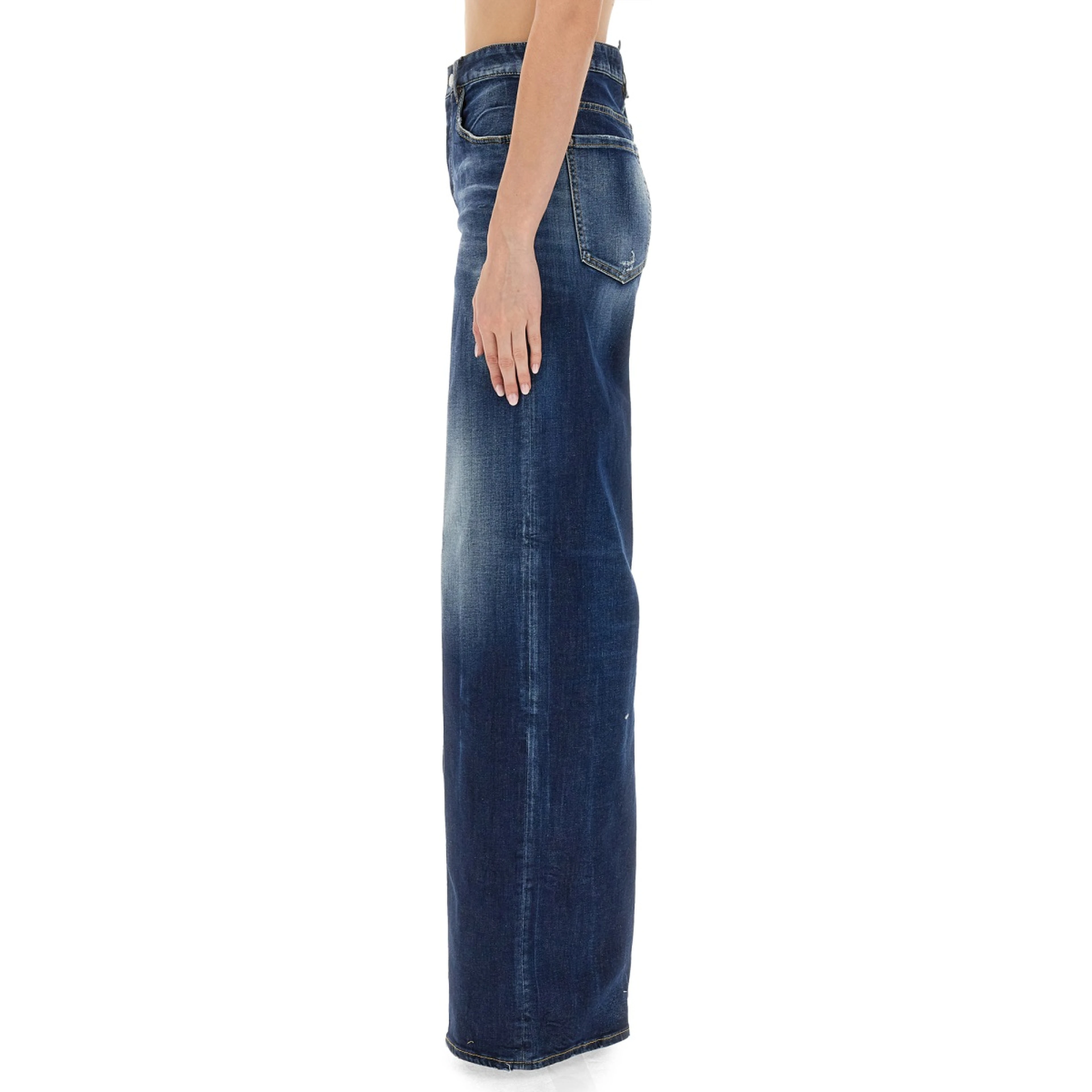 "TRAVELLER" JEANS