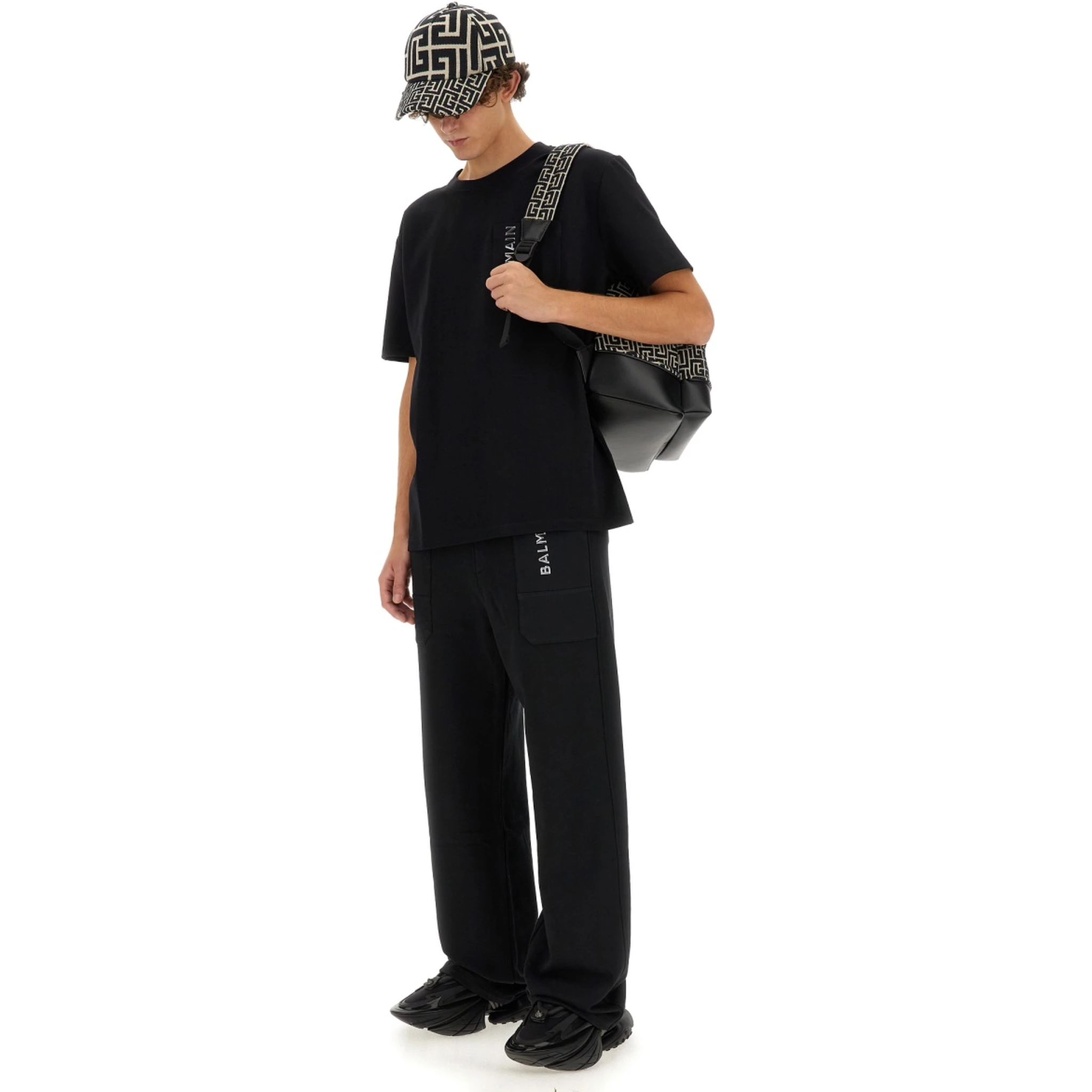 JOGGING PANTS WITH LOGO