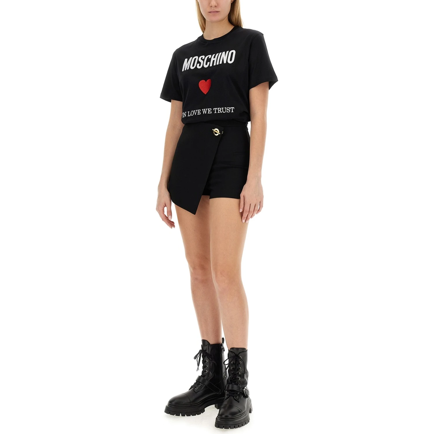 T-SHIRT WITH LOGO