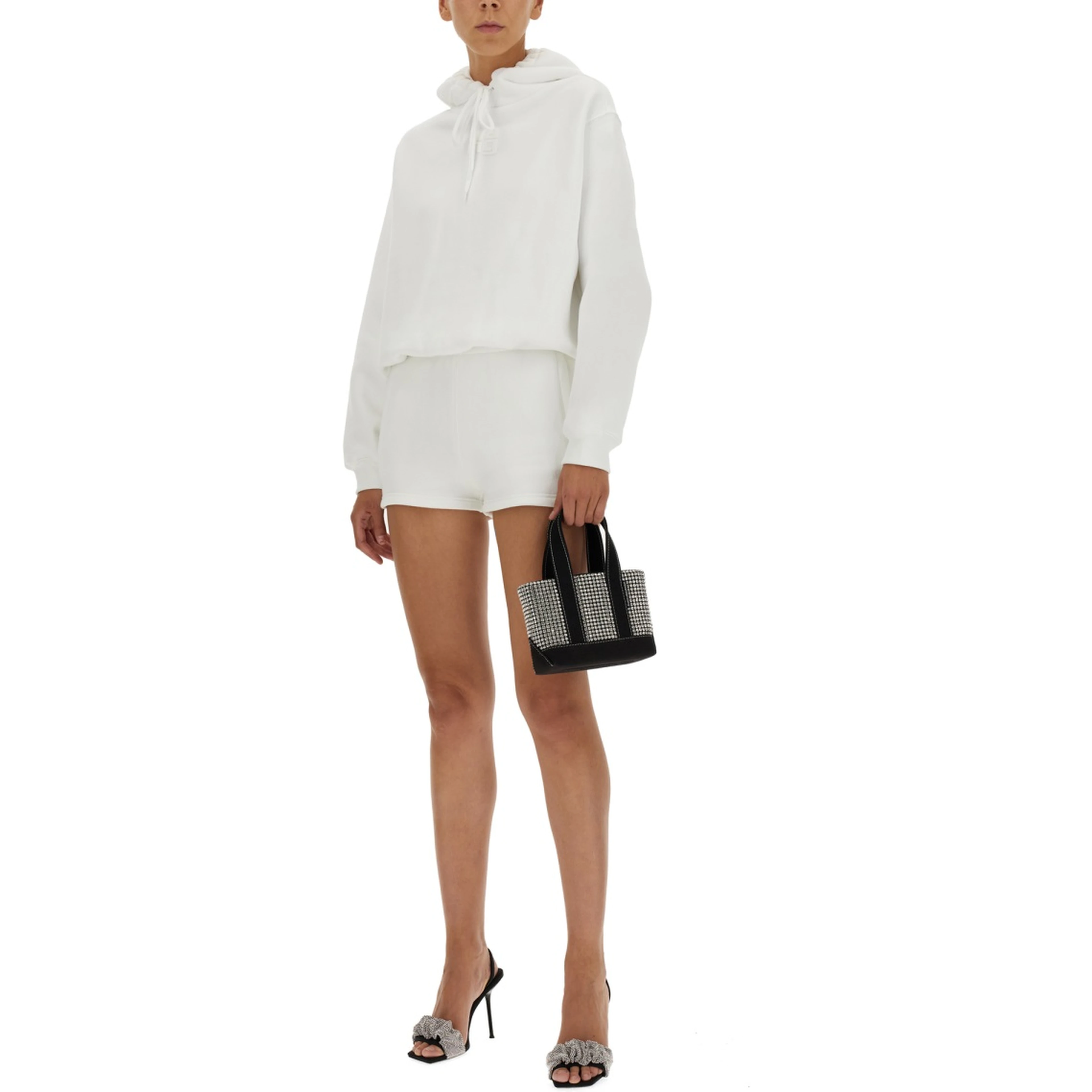 ESSENTIAL SWEATSHIRT