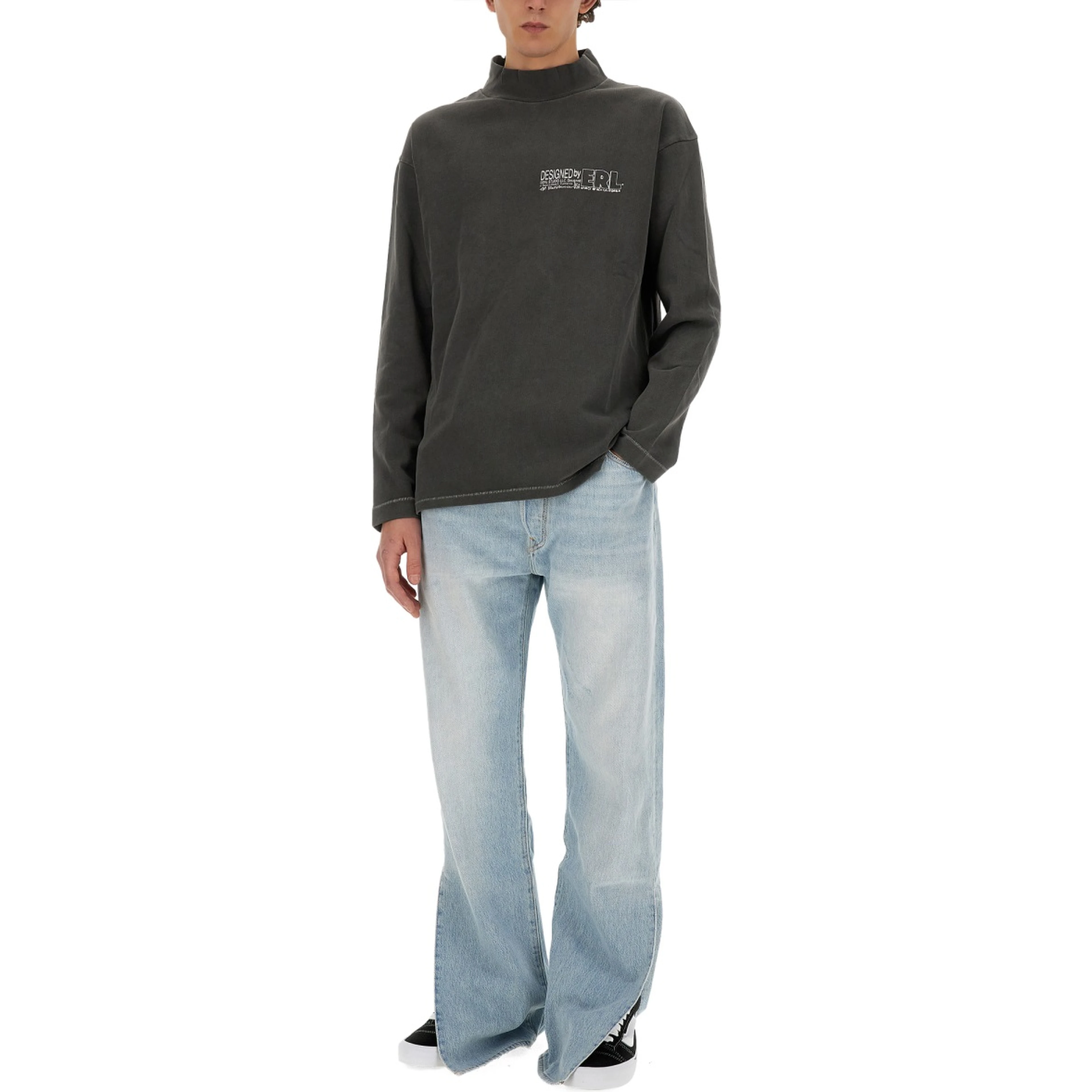 T-SHIRT WITH PRINT