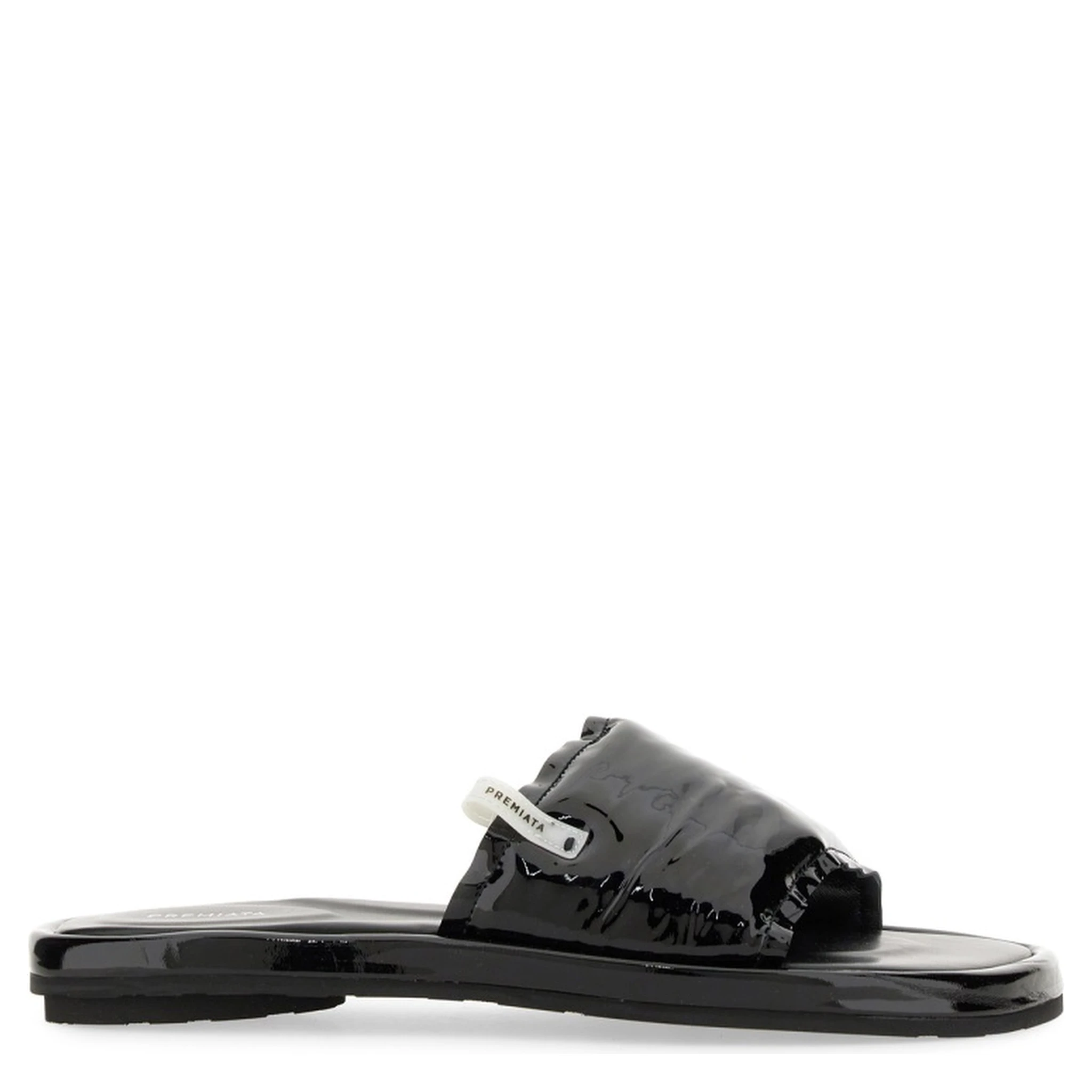 صندل سهل الانزلاق