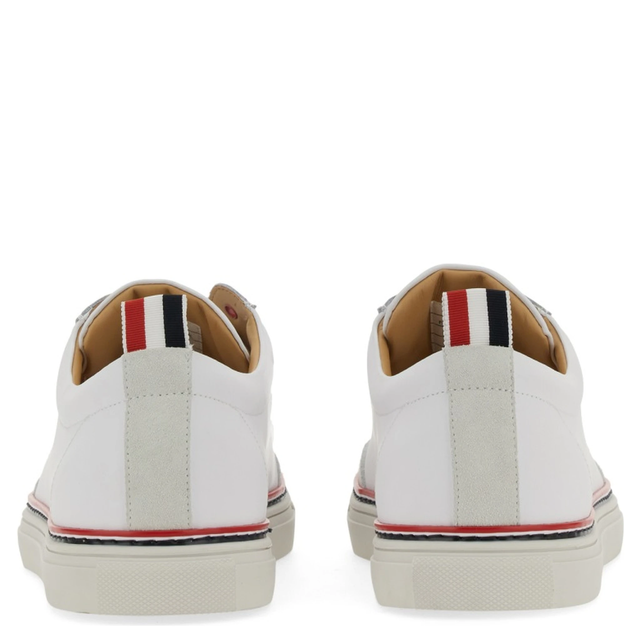 LOW-TOP LEATHER SNEAKER