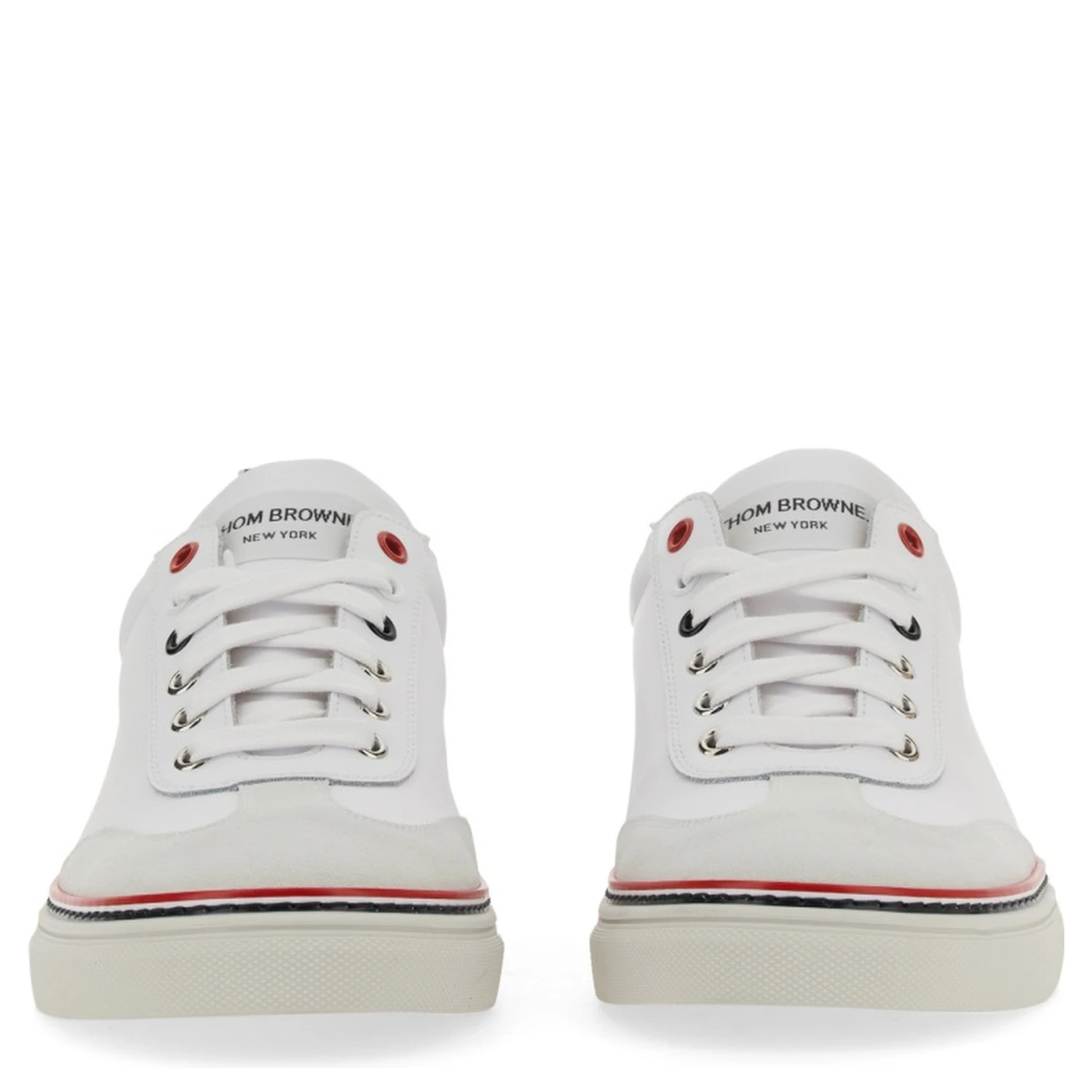 LOW-TOP LEATHER SNEAKER
