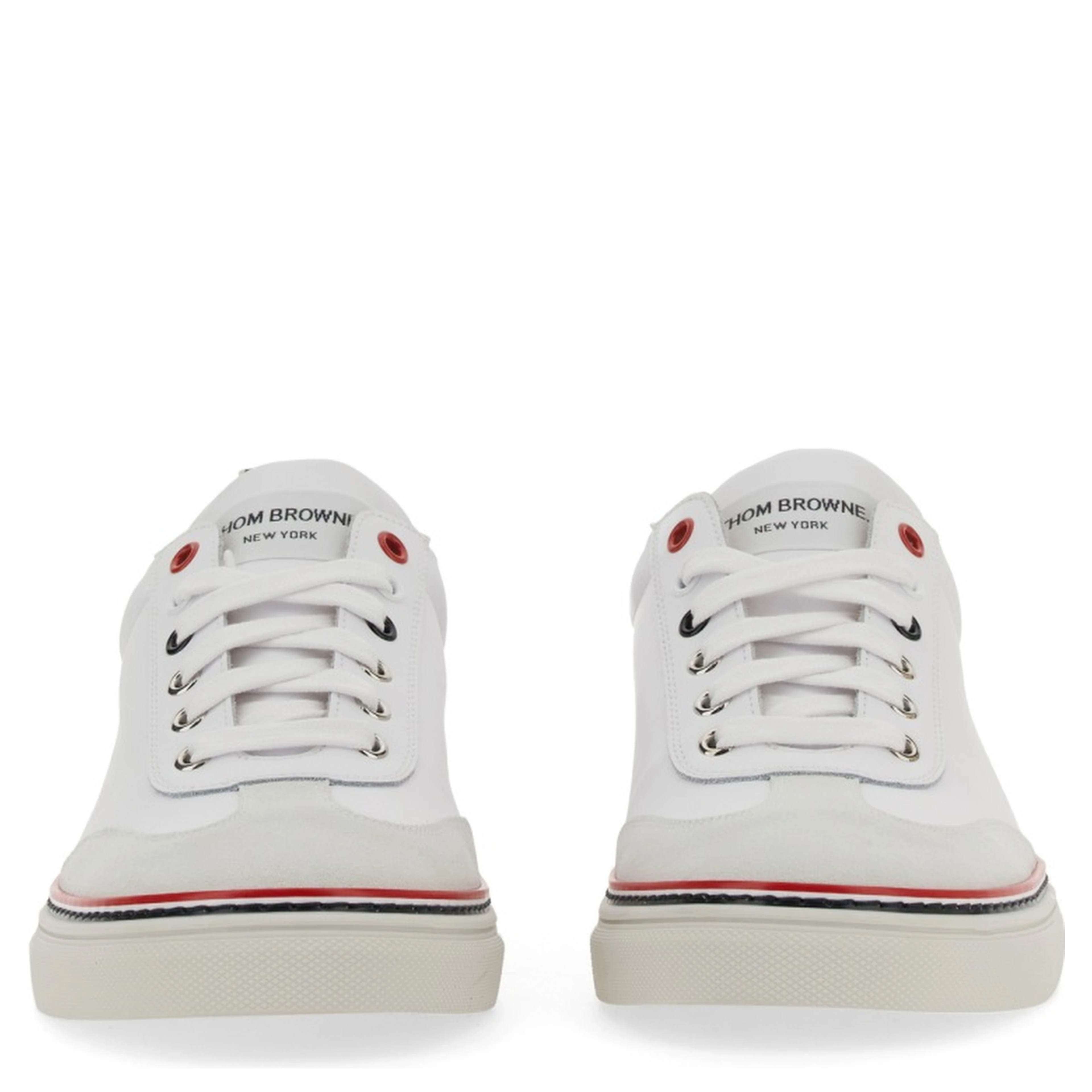 LOW-TOP LEATHER SNEAKER