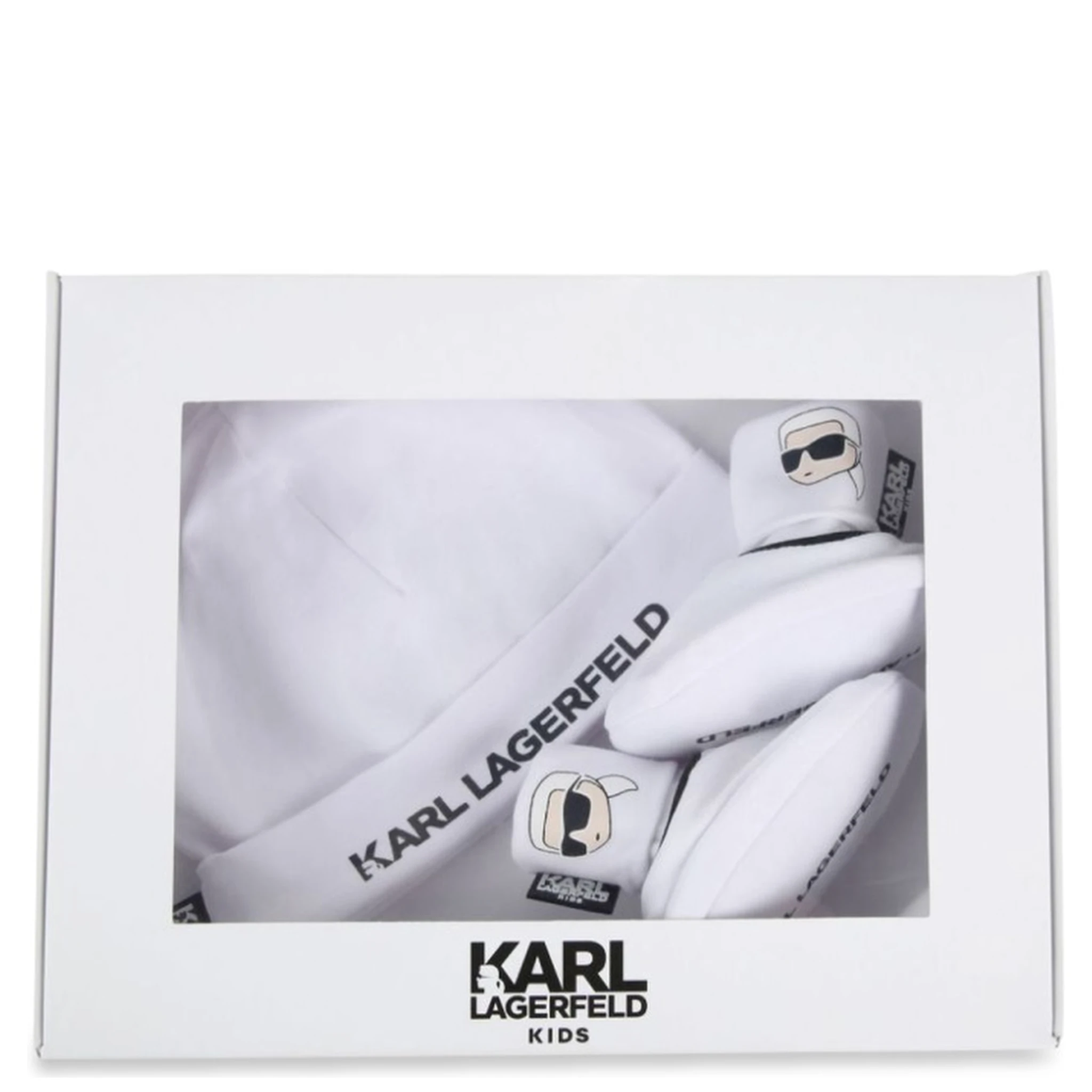 bonnet+chaussons+boite