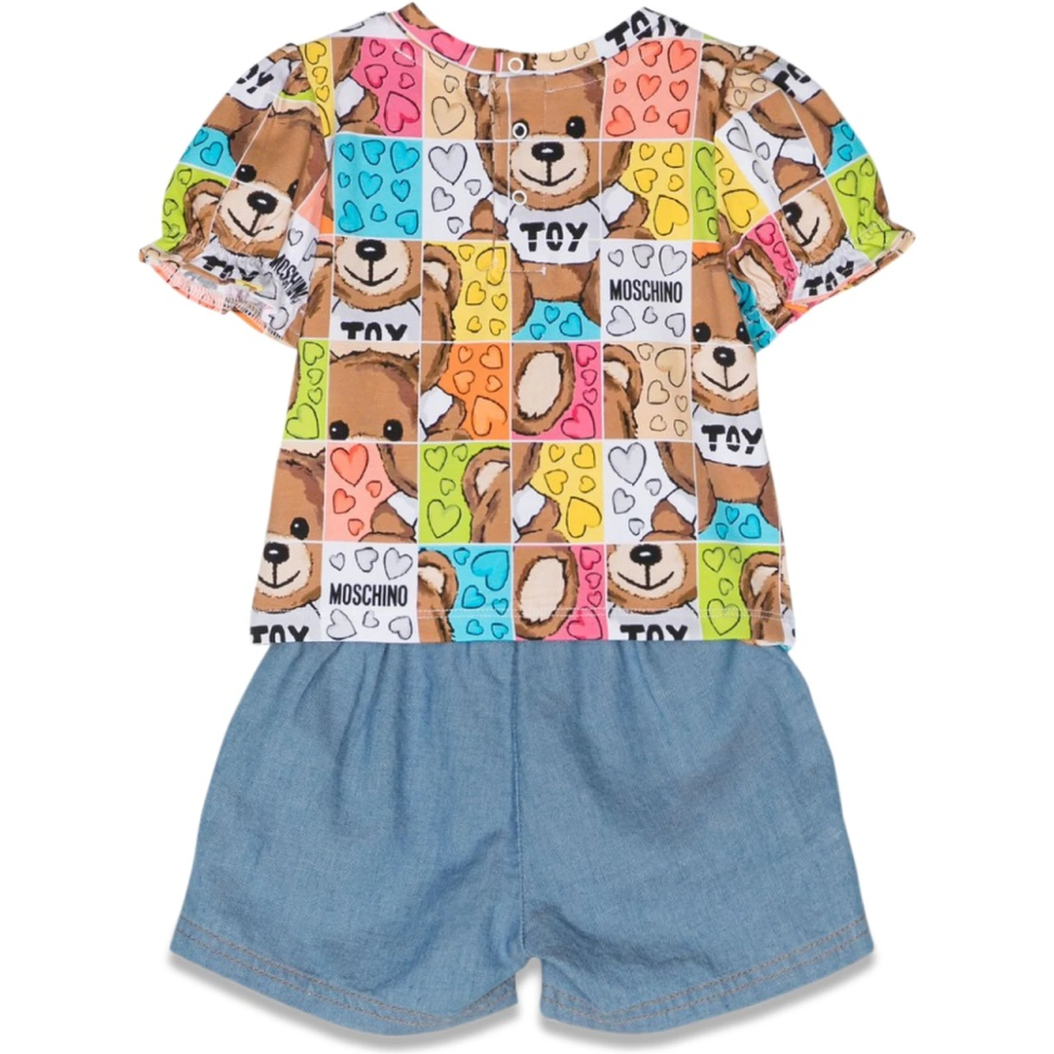 t-shirt and shortsset