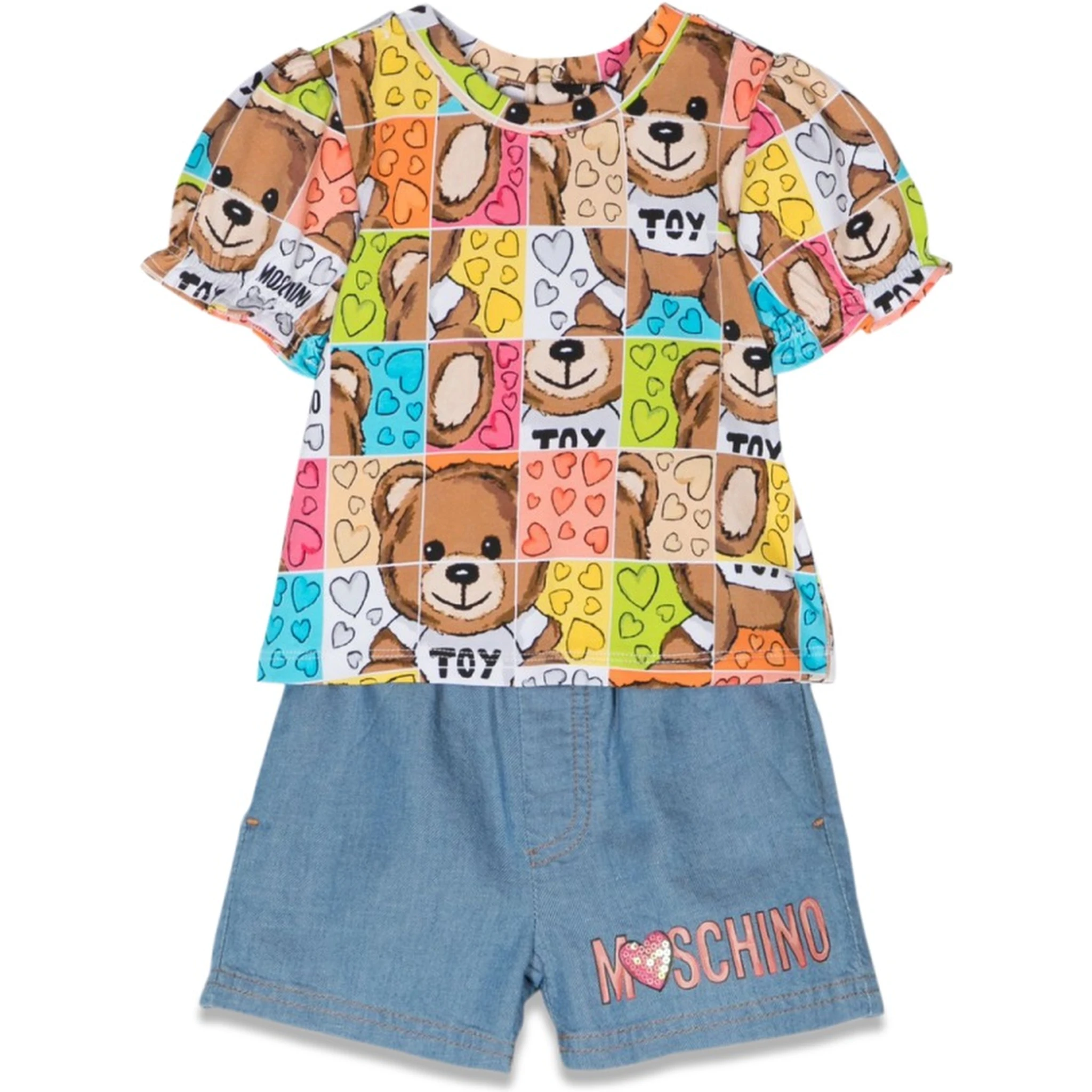 t-shirt and shortsset