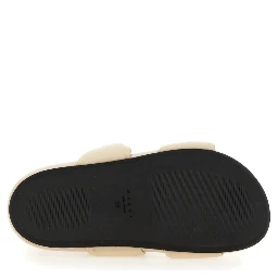 LEATHER SANDAL