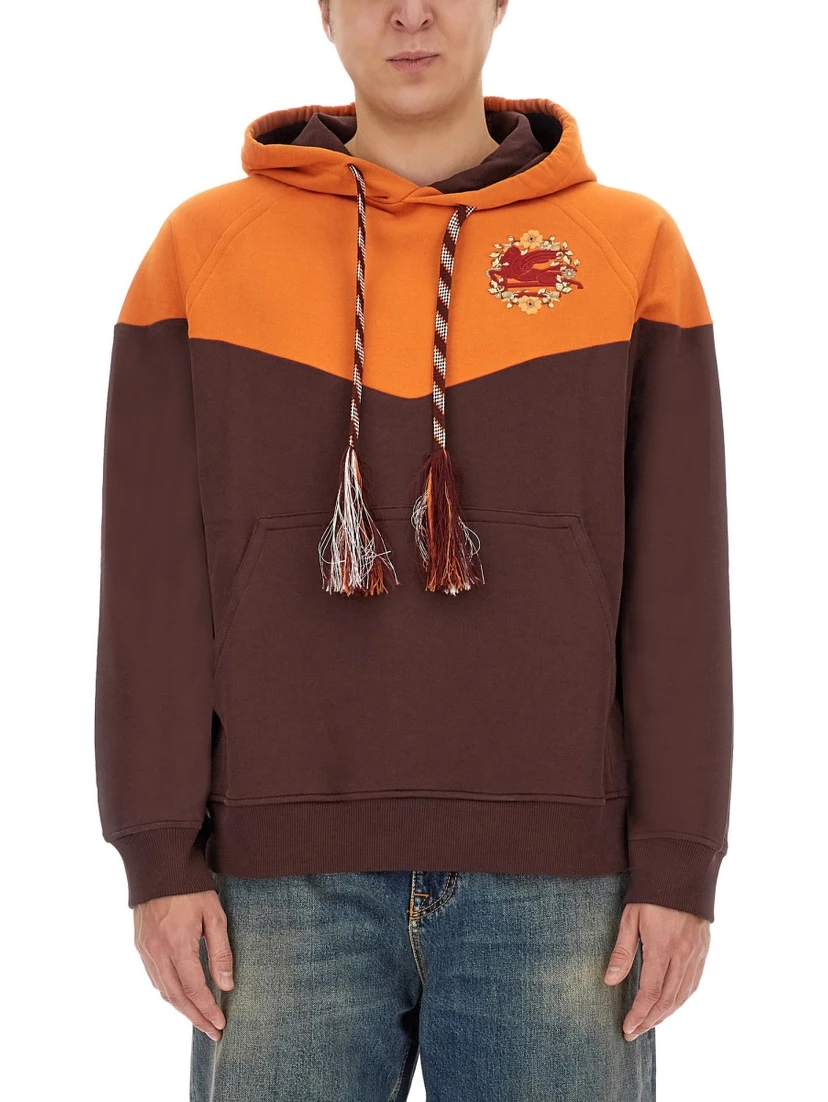 HOODED SWEATSHIRT WITH LOGO