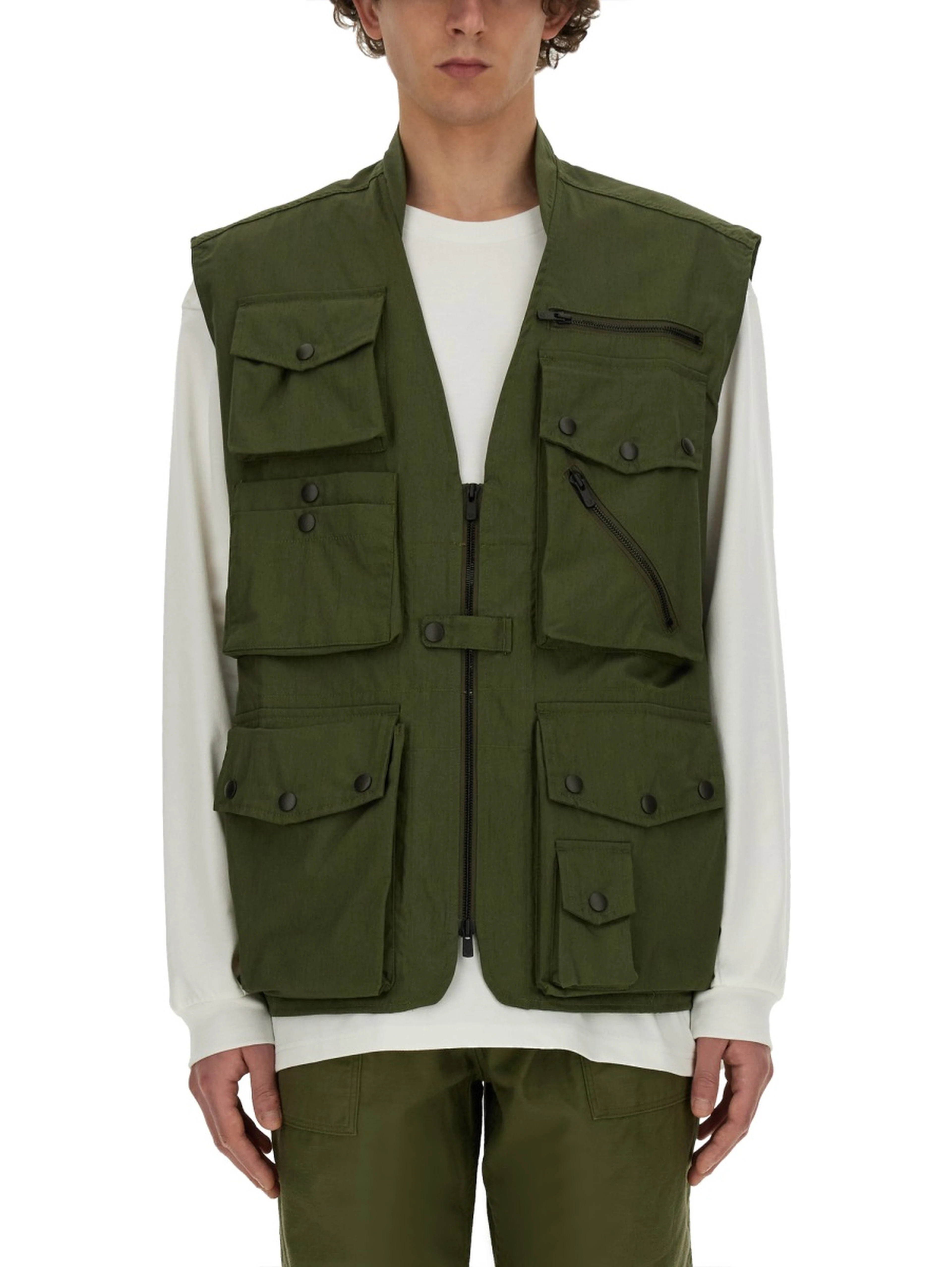 VEST WITH POCKETS