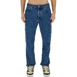STRAIGHT LEG JEANS