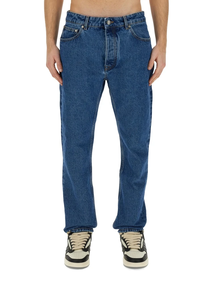 STRAIGHT LEG JEANS