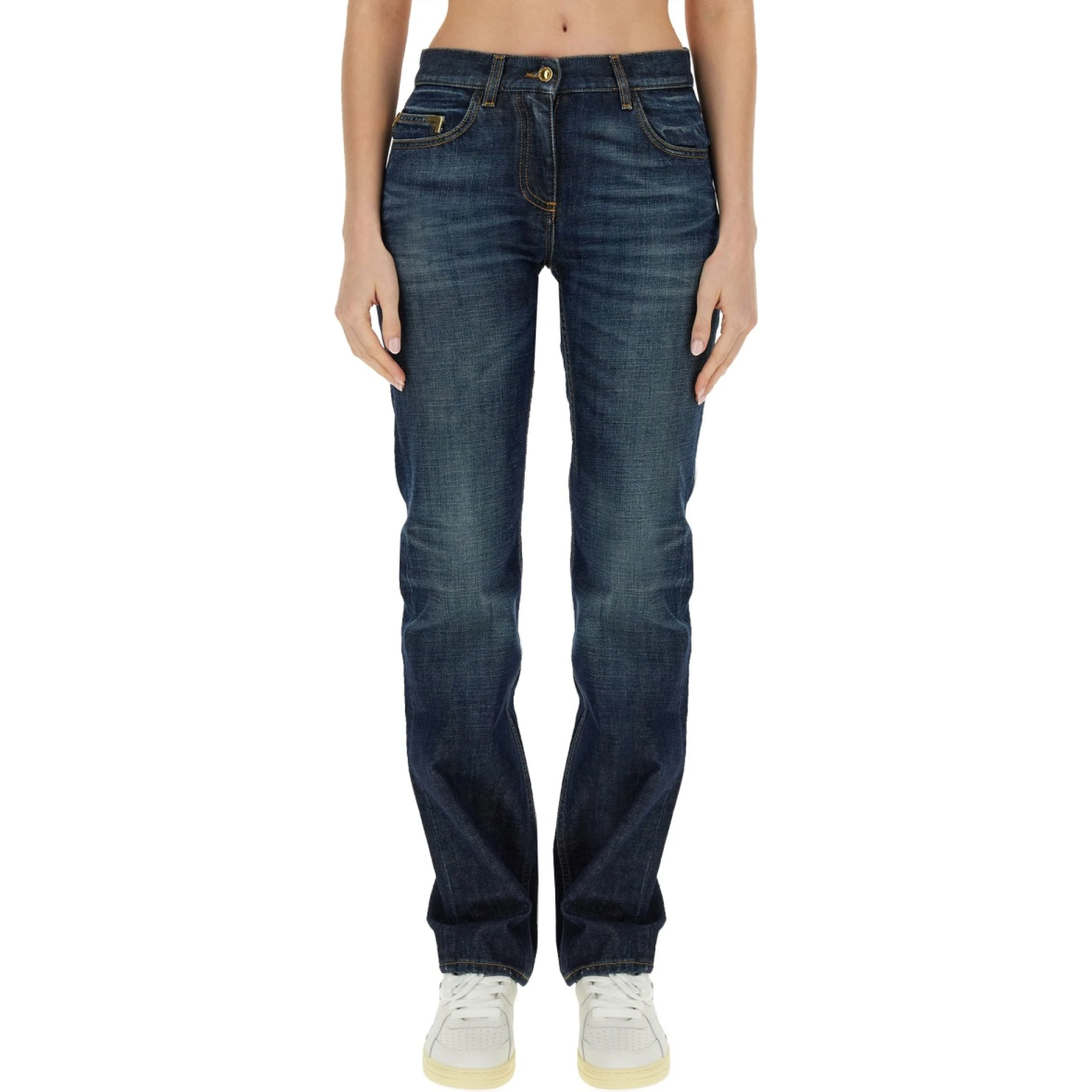 بنطلون جينز بقصة مستقيمة