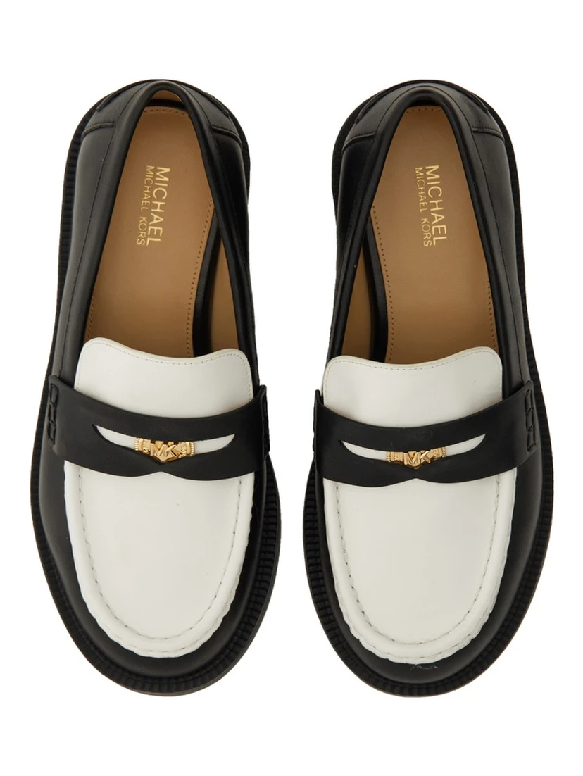 LOAFER WITH COIN