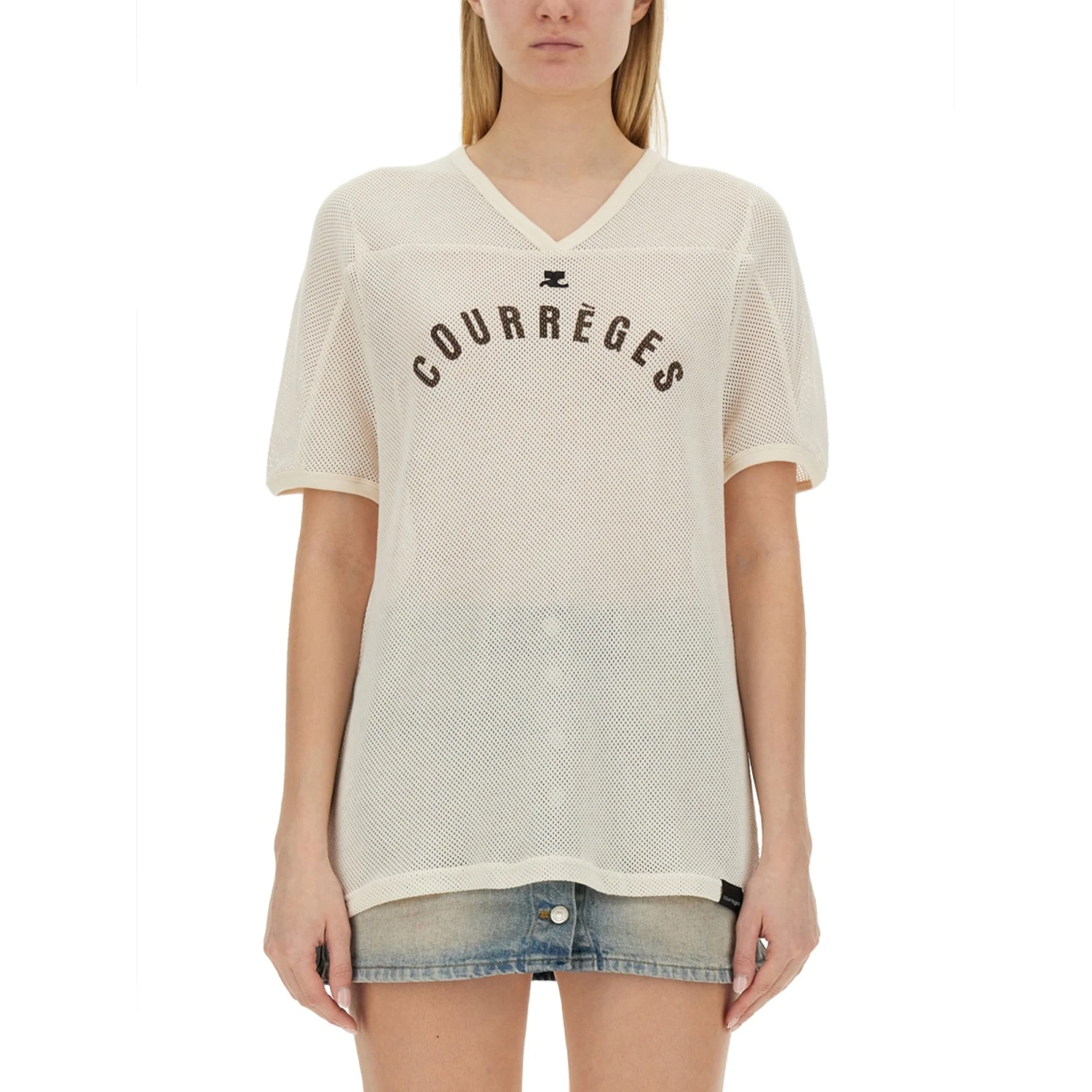 T-SHIRT WITH LOGO
