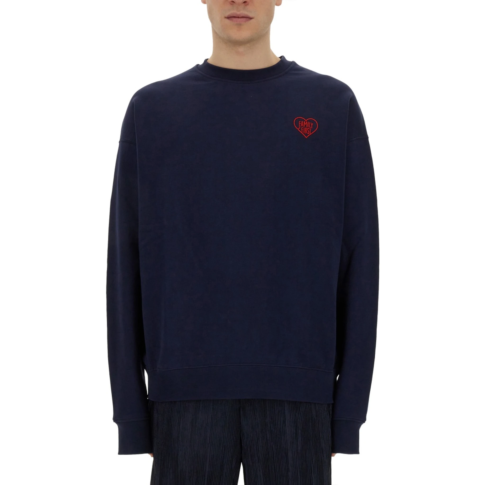 SWEATSHIRT WITH HEART EMBROIDERY