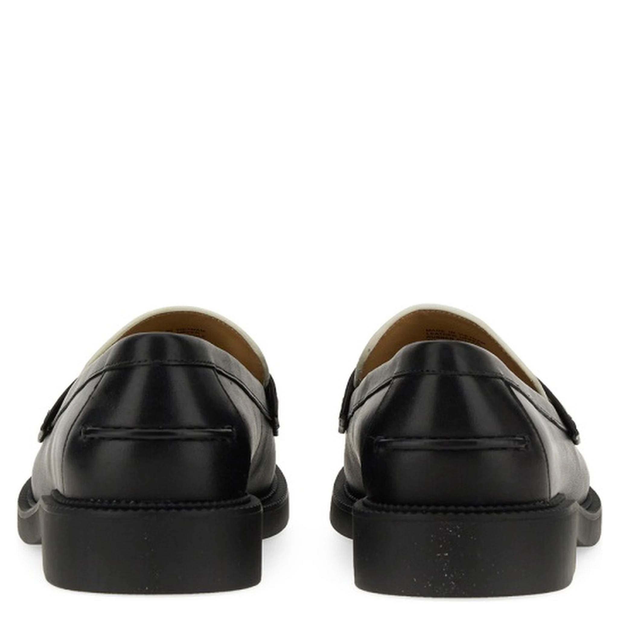 LOAFER WITH COIN