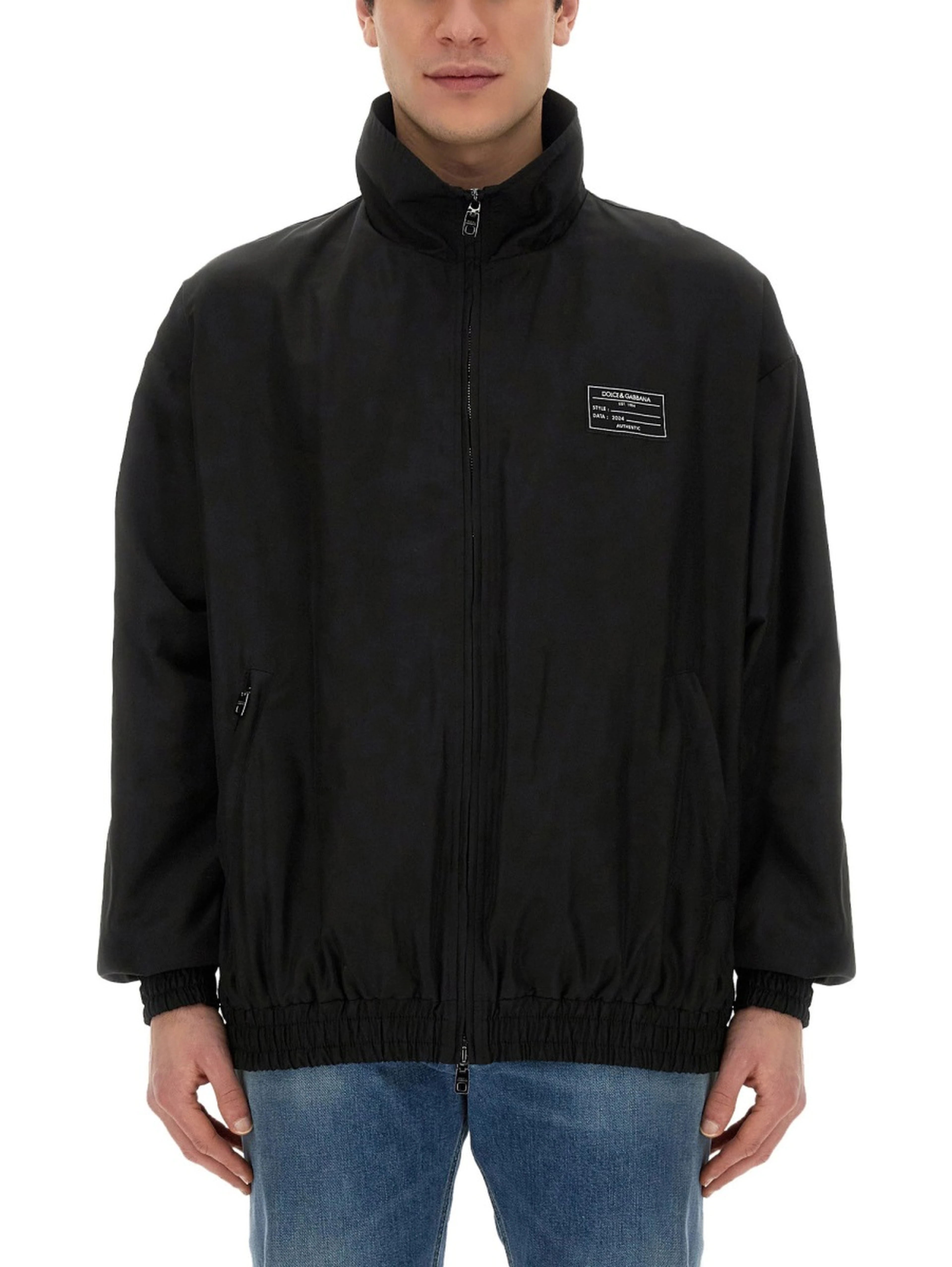 HOODED JACKET