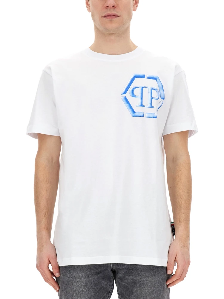 T-SHIRT WITH LOGO