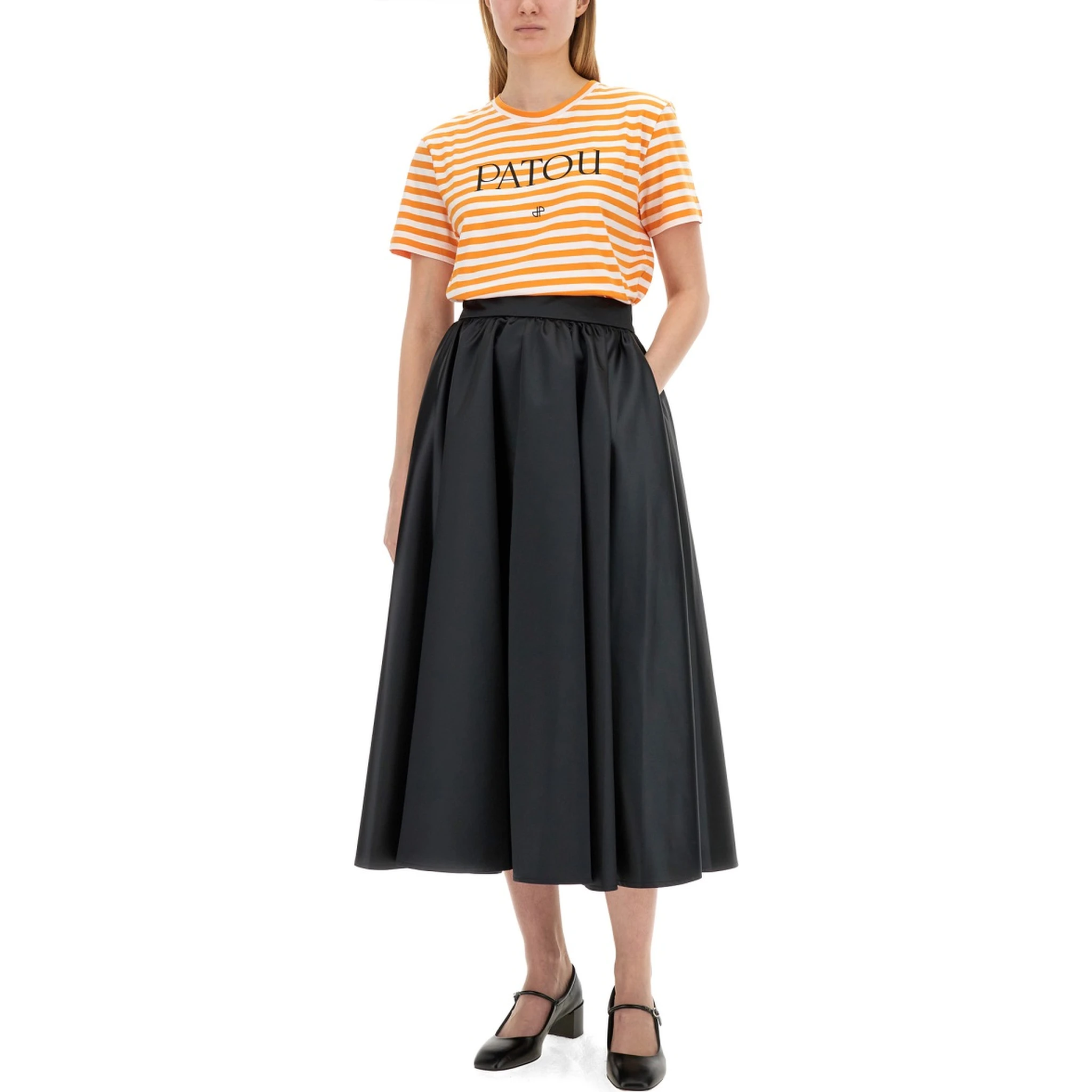 T-SHIRT WITH LOGO