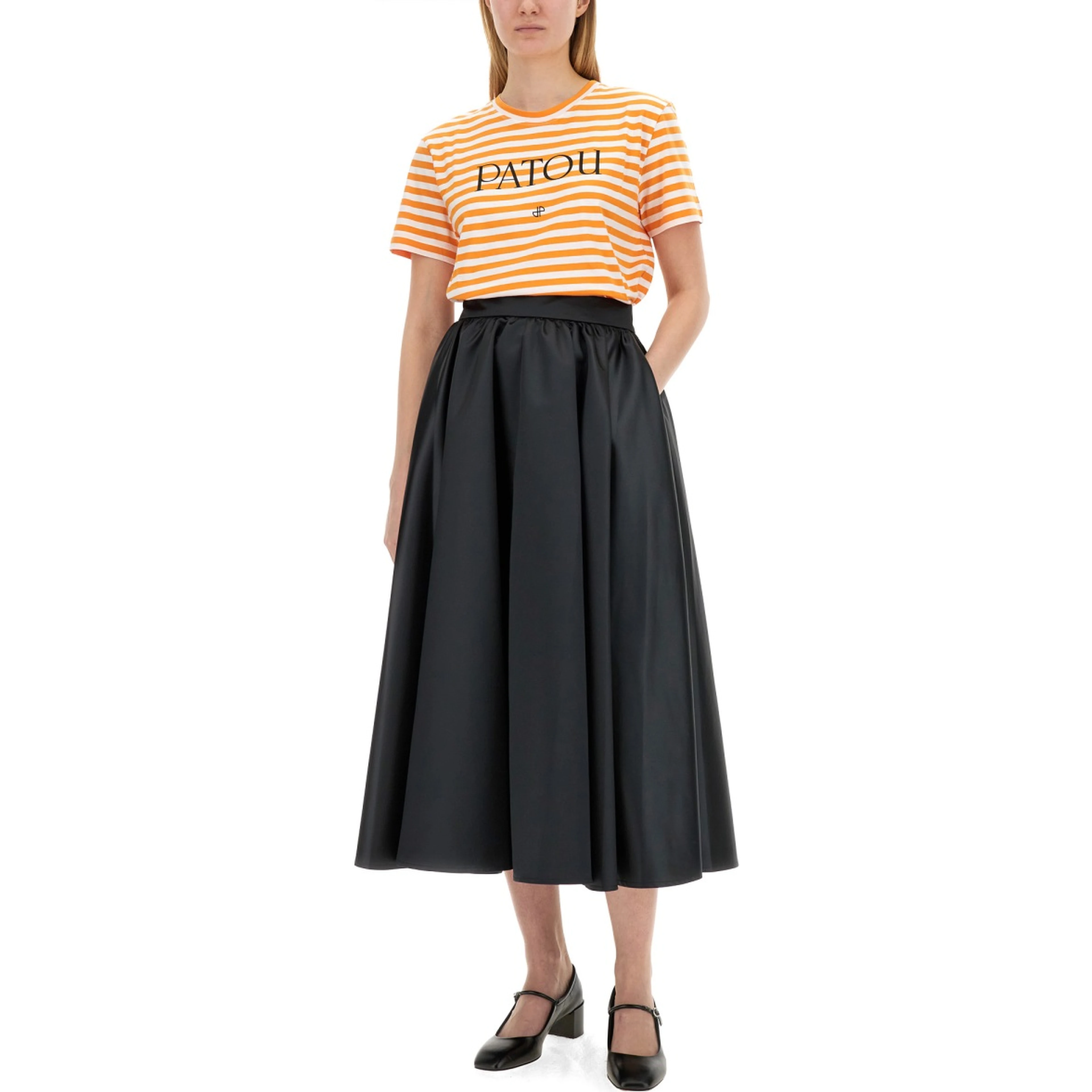T-SHIRT WITH LOGO